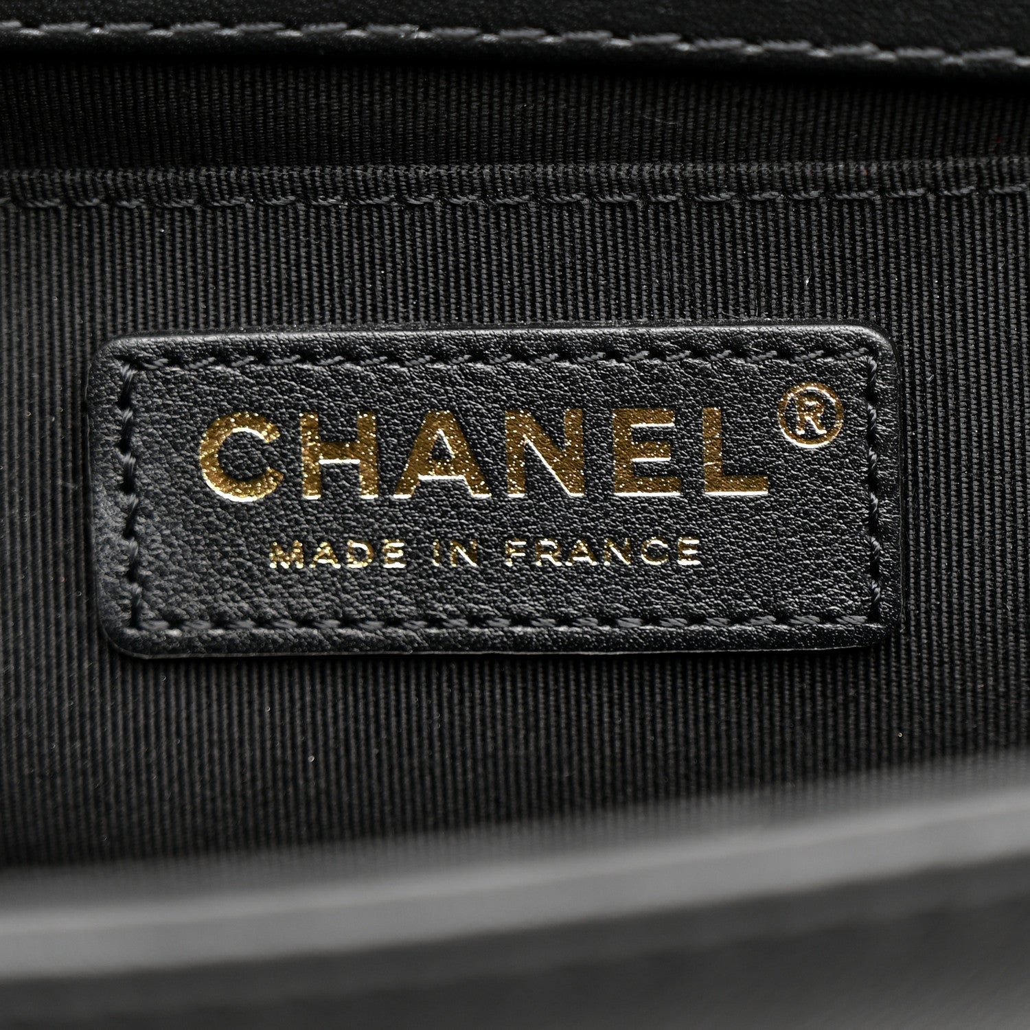 Lambskin Quilted Medium Chain Around Boy Flap Black