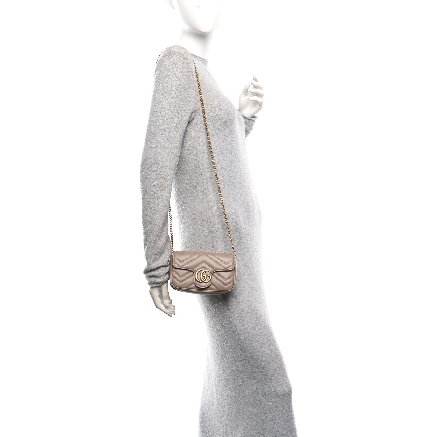 Calfskin Matelasse Super Mini GG Marmont Shoulder Bag Porcelain Rose