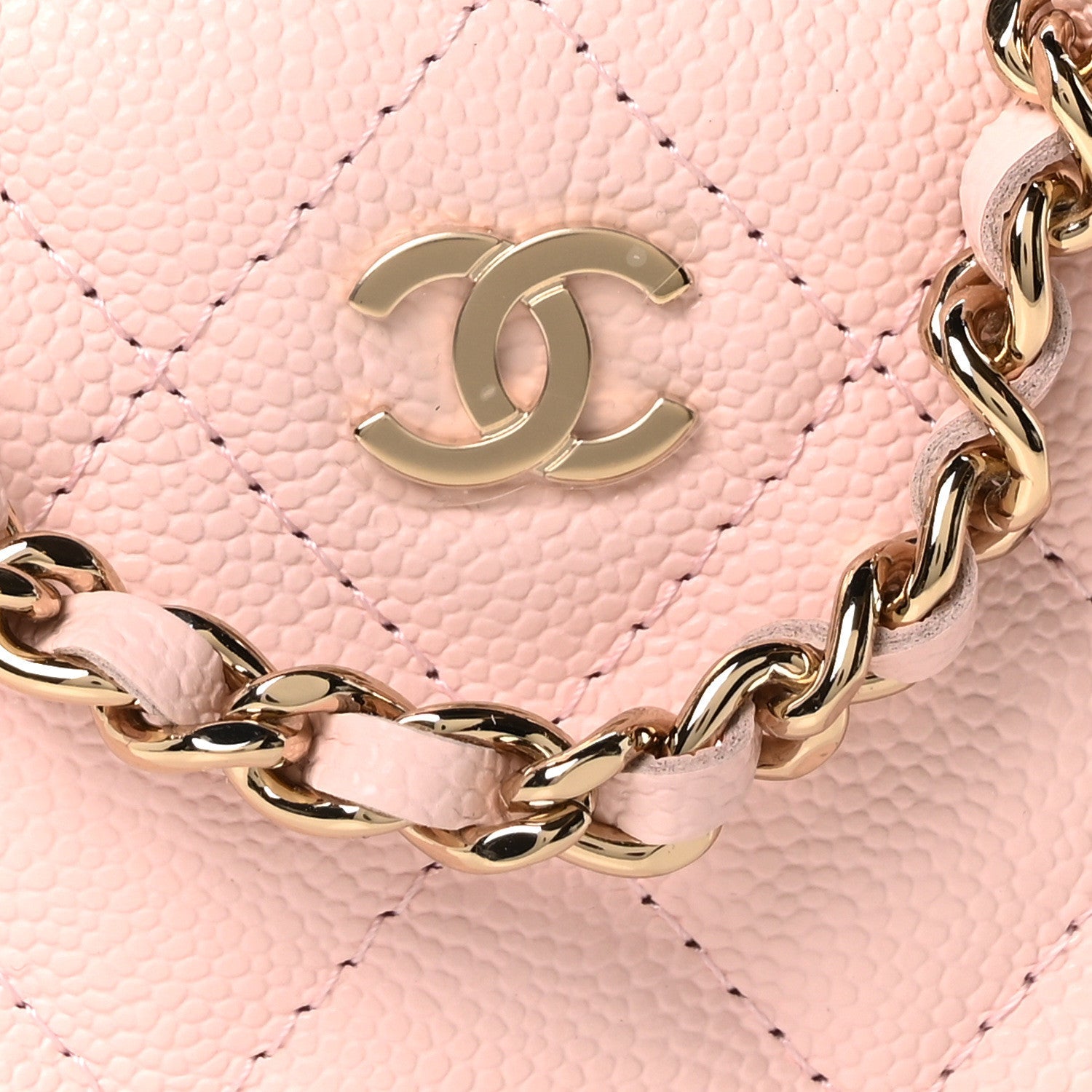 Caviar Quilted Top Handle Slim Vanity With Chain Light Pink