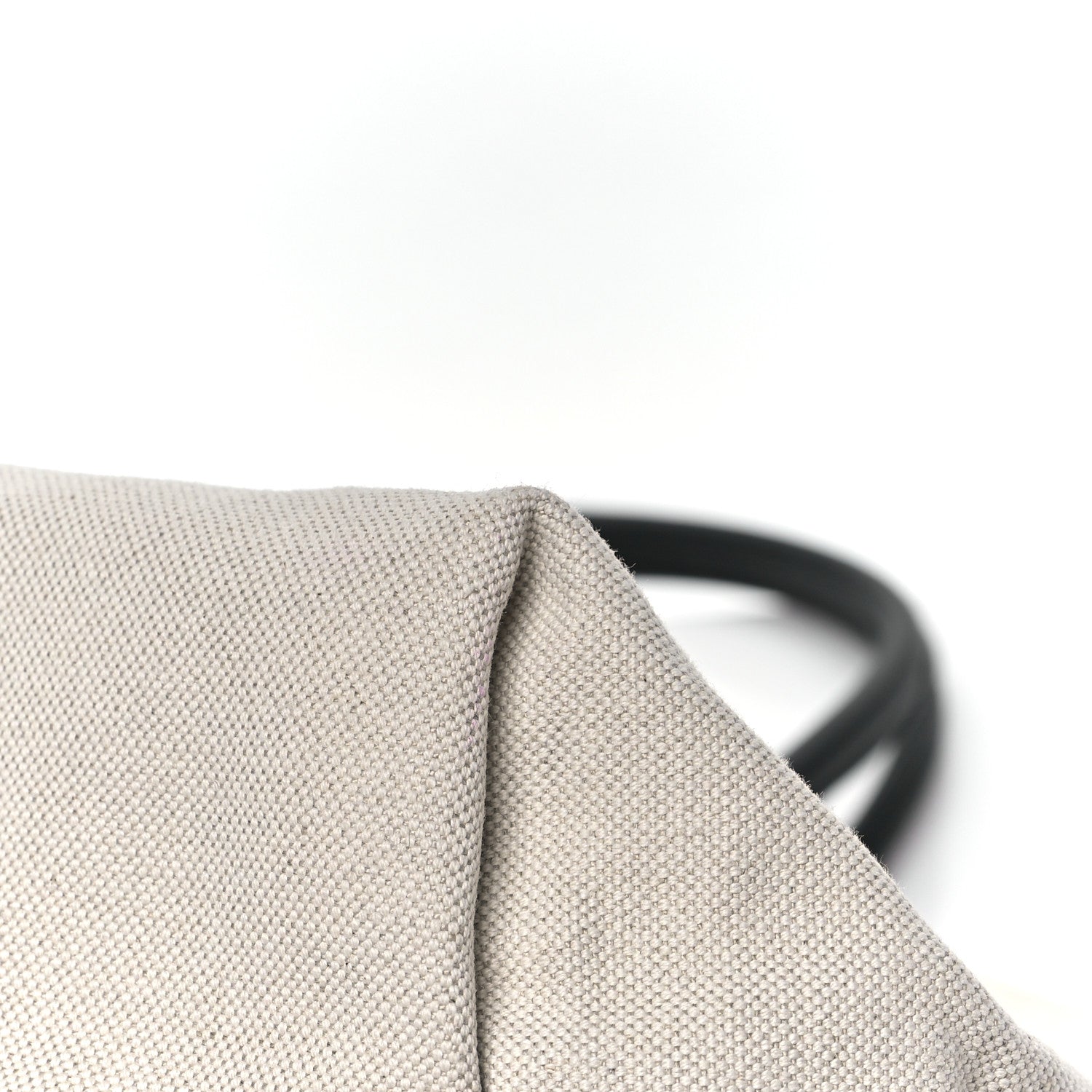 Linen Calfskin Rive Gauche Maxi Tote Grege et Noir