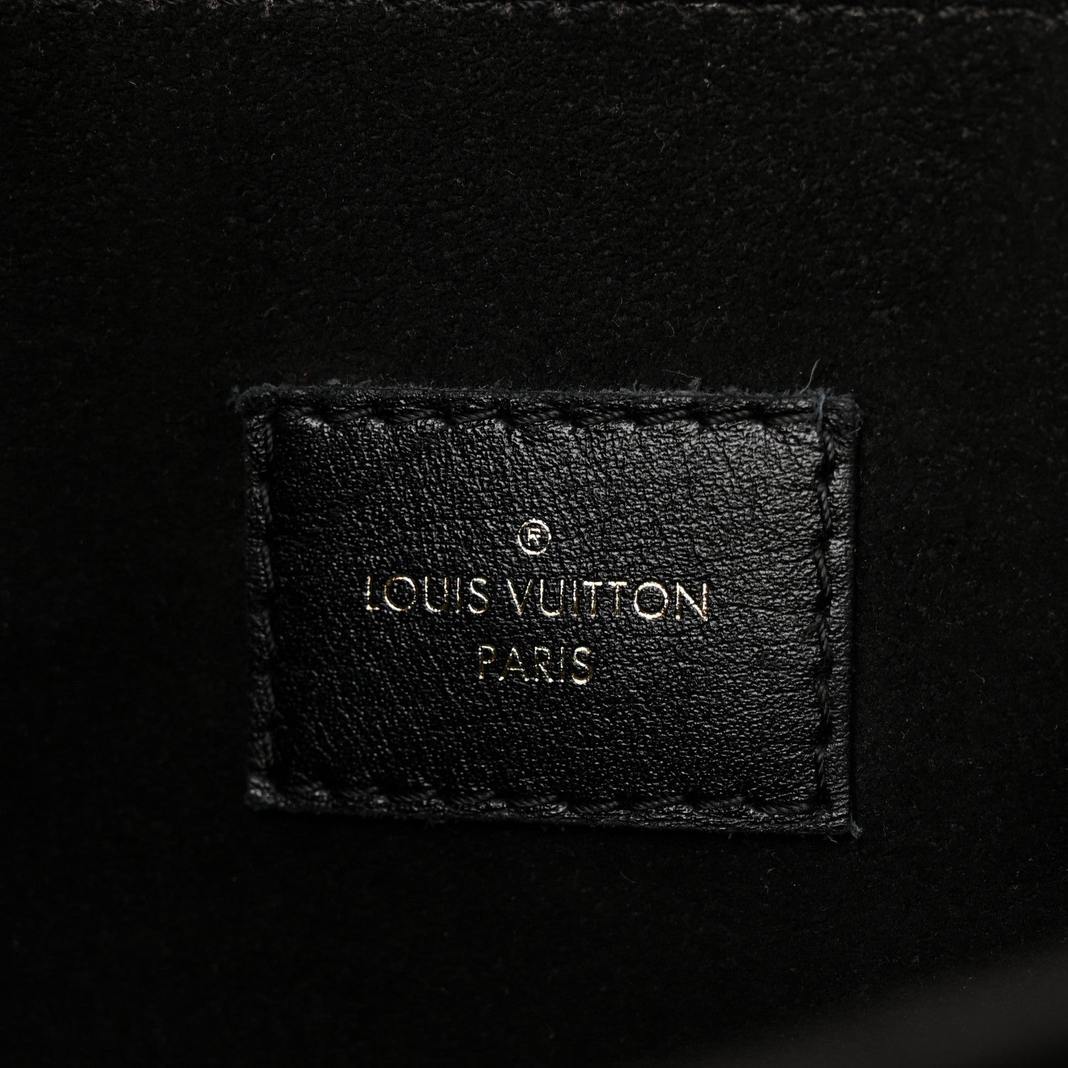 Reverse Monogram Pochette Metis
