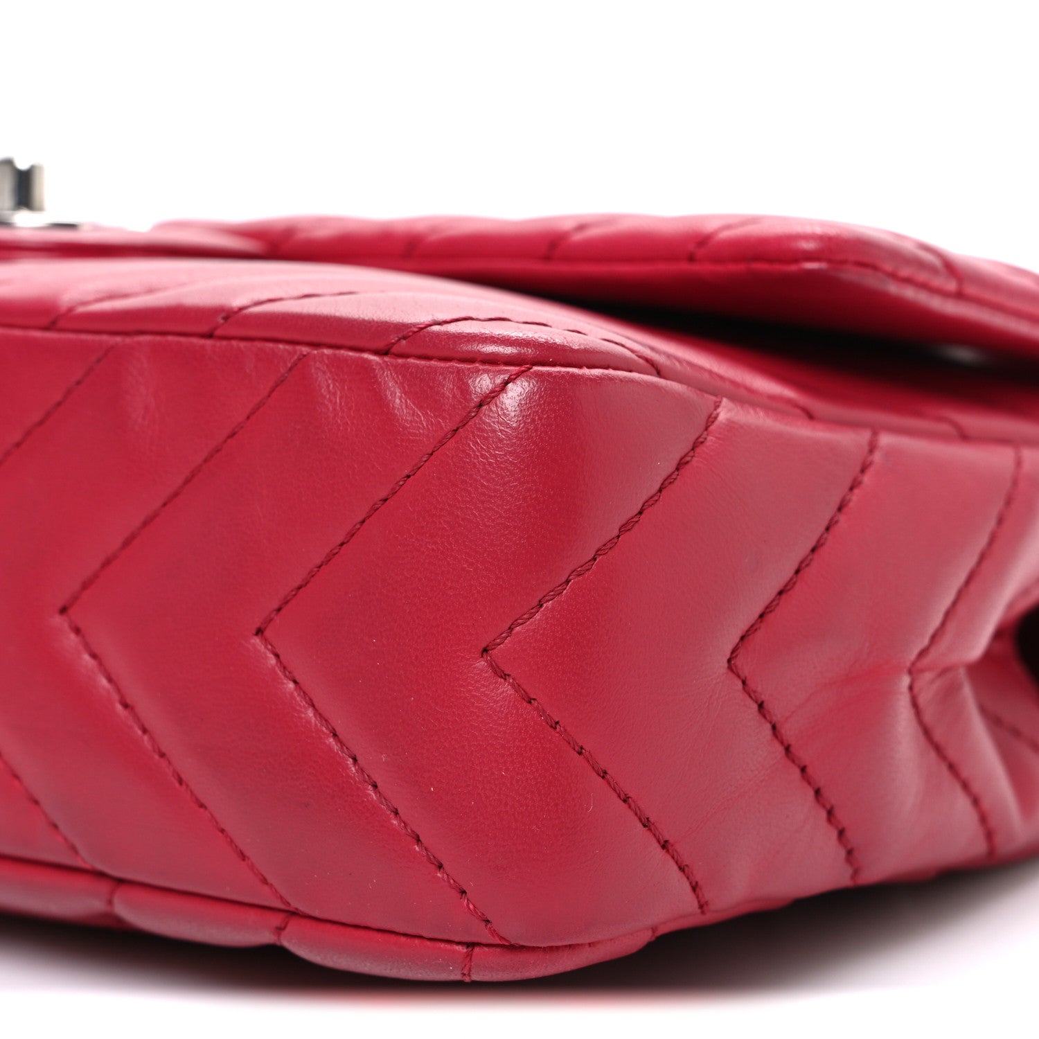Lambskin Chevron Quilted Medium Single Flap Dark Pink