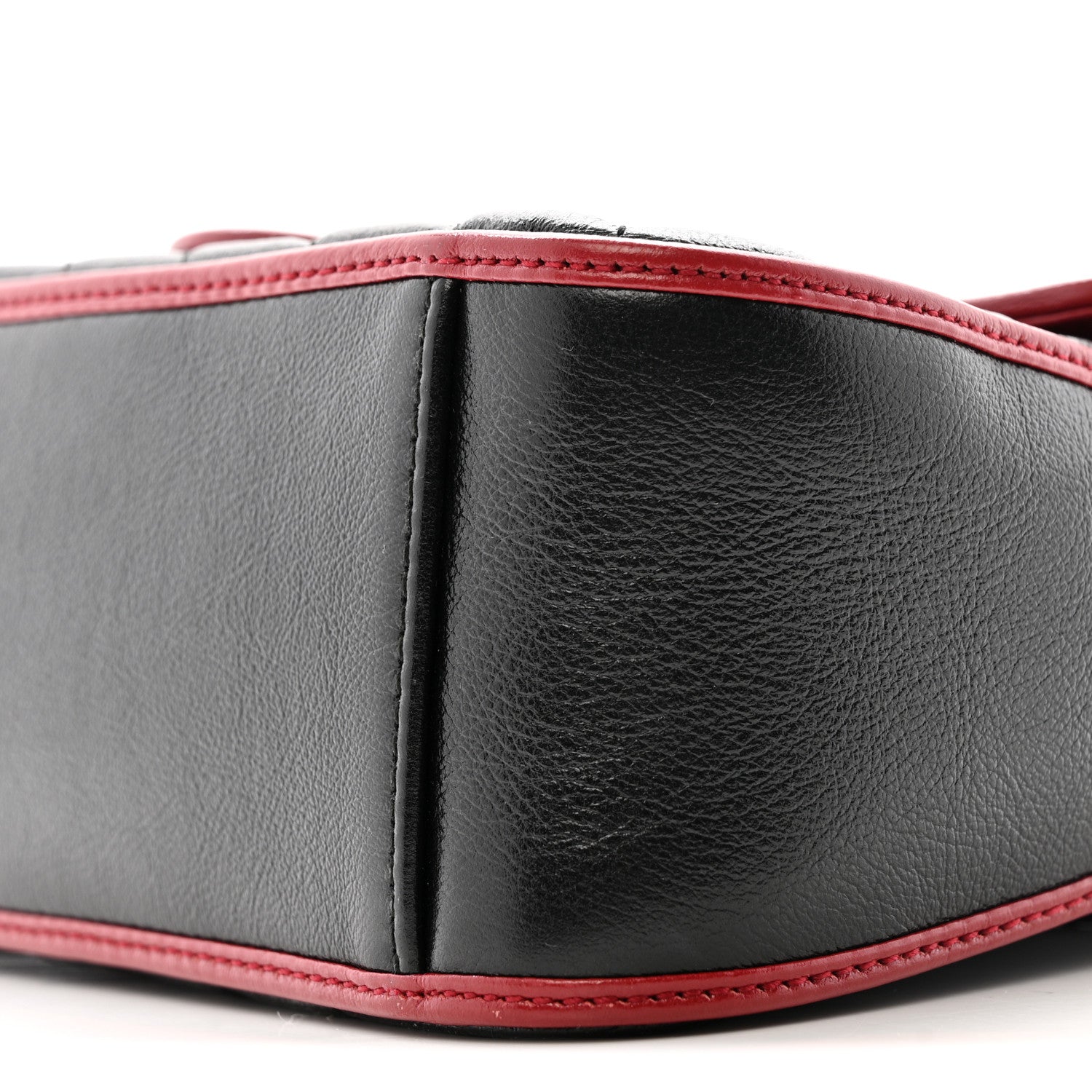 Vintage Effect Calfskin Matelasse Diagonal Mini Torchon GG Marmont Top Handle Shoulder Bag Black Romantic Cherry