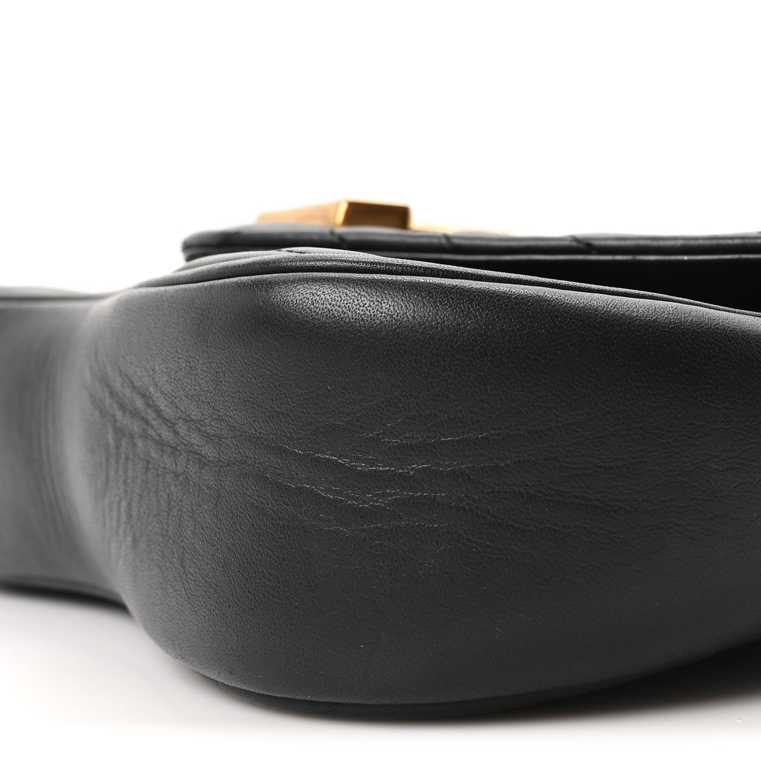 Calfskin New Wave Chain PM Black