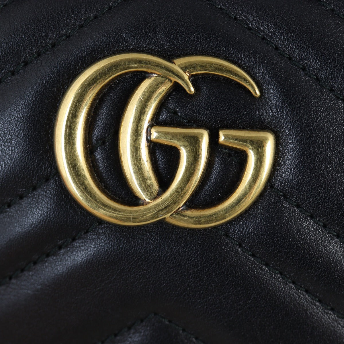 Gucci GG Marmont Mini Camera Bag