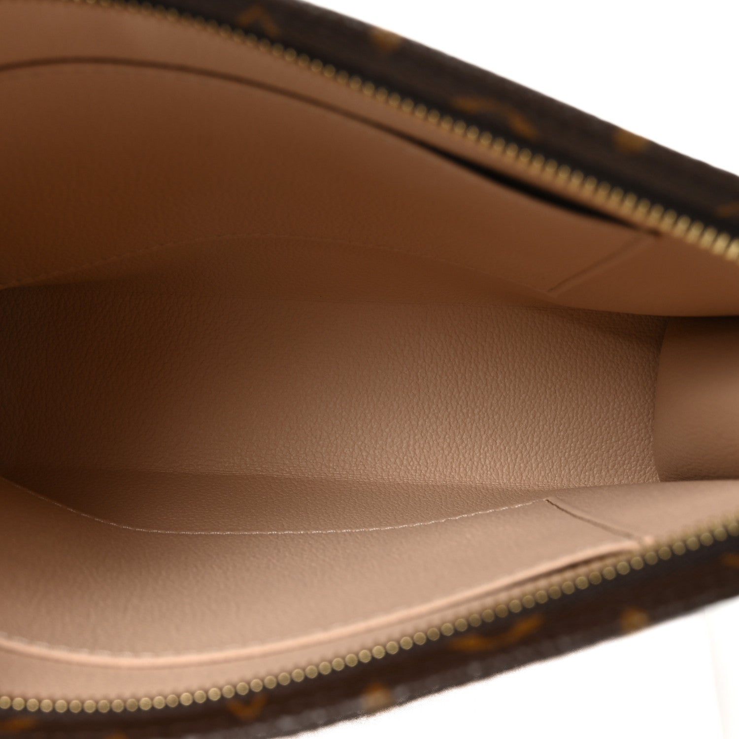 Monogram Poche Toilette
