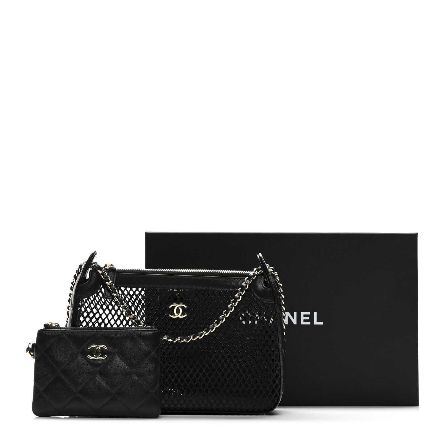 Mesh Shiny Lambskin Clutch With Chain  Black
