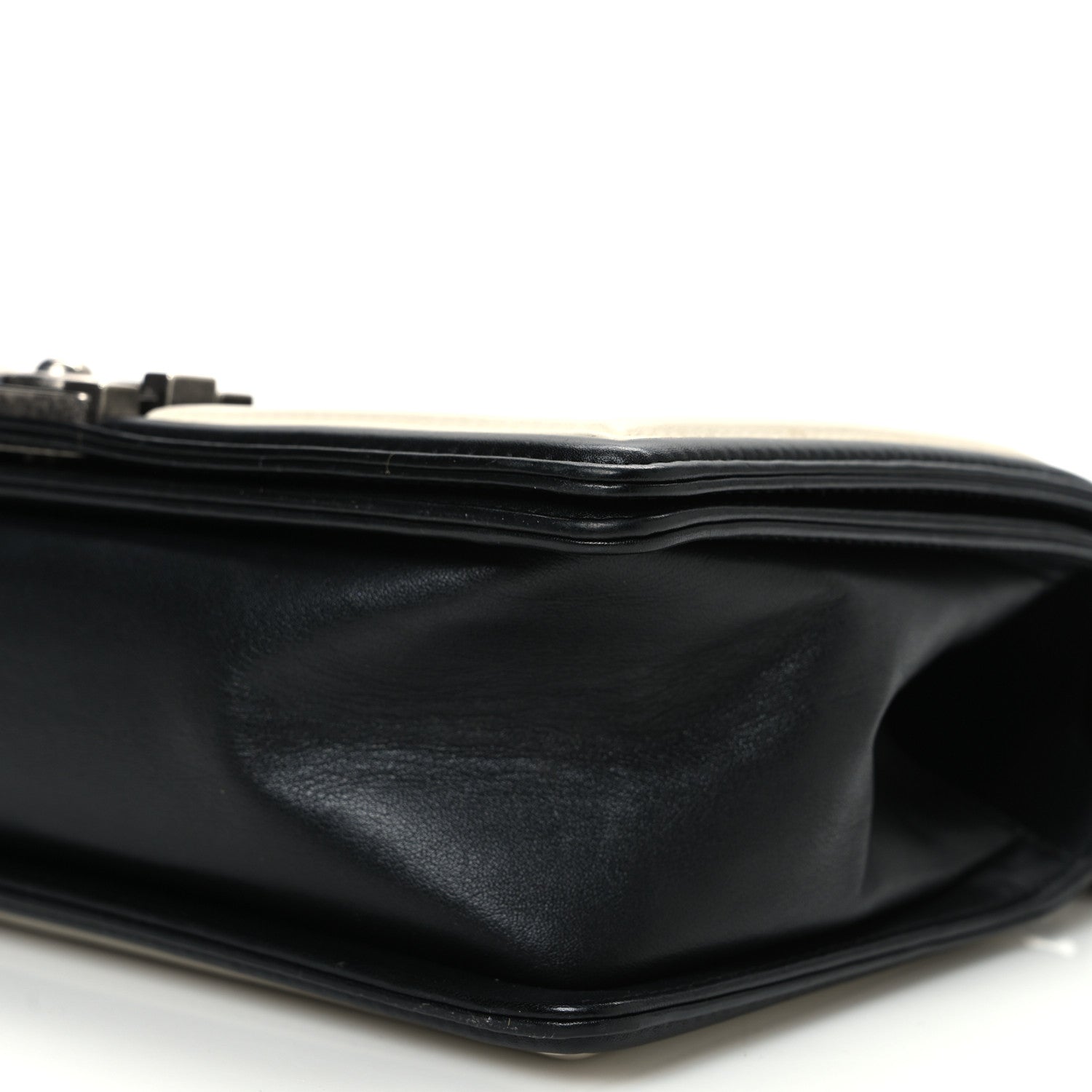 Calfskin Pleated Medium Boy In Rome Flap Black White