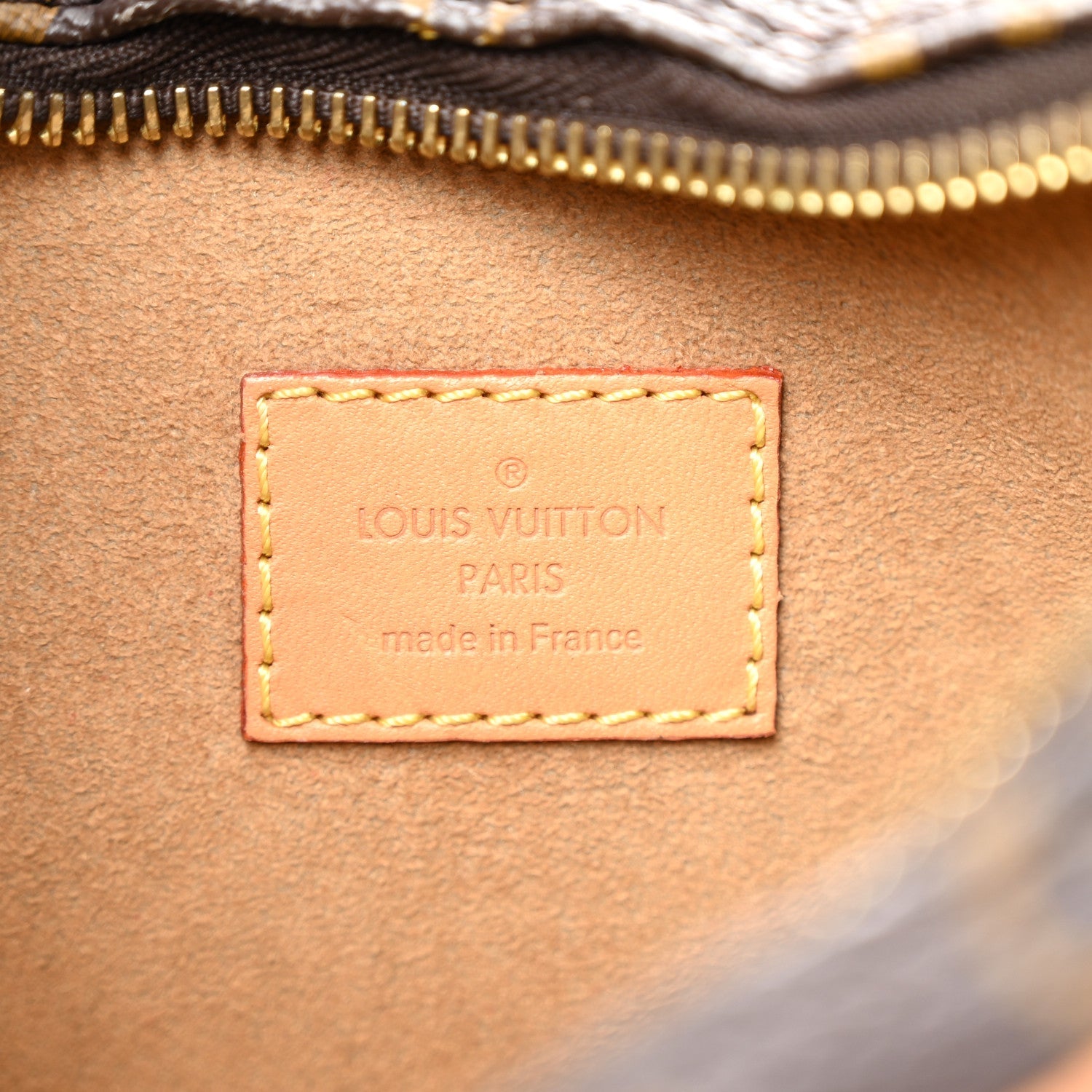 Monogram Loop