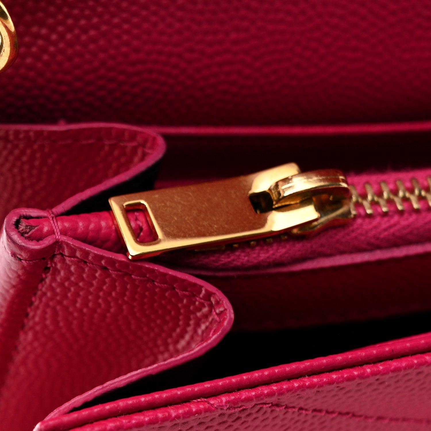 Grain De Poudre Matelasse Chevron Monogram Chain Wallet Lipstick Fuchsia