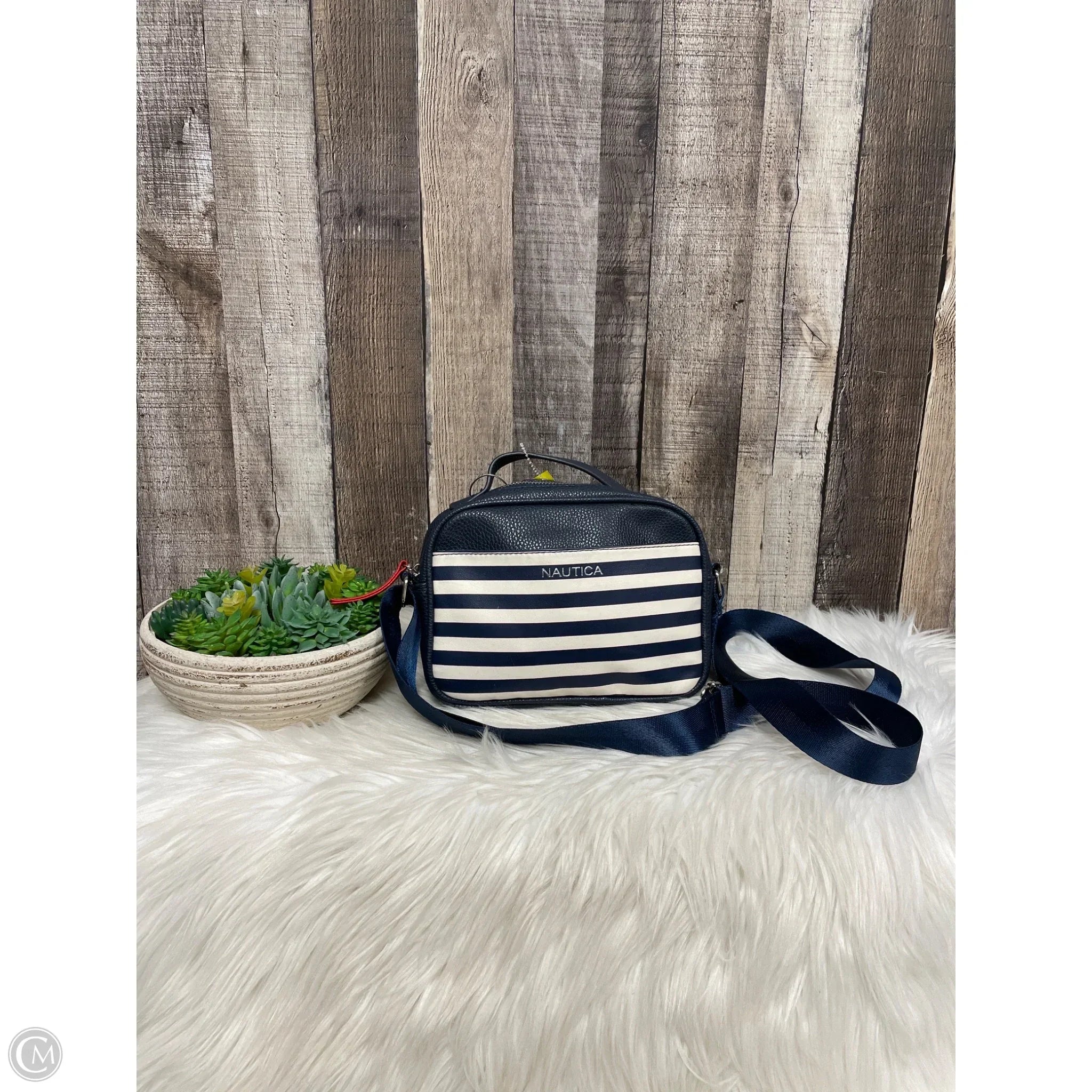 Crossbody By Nautica, Size: Small