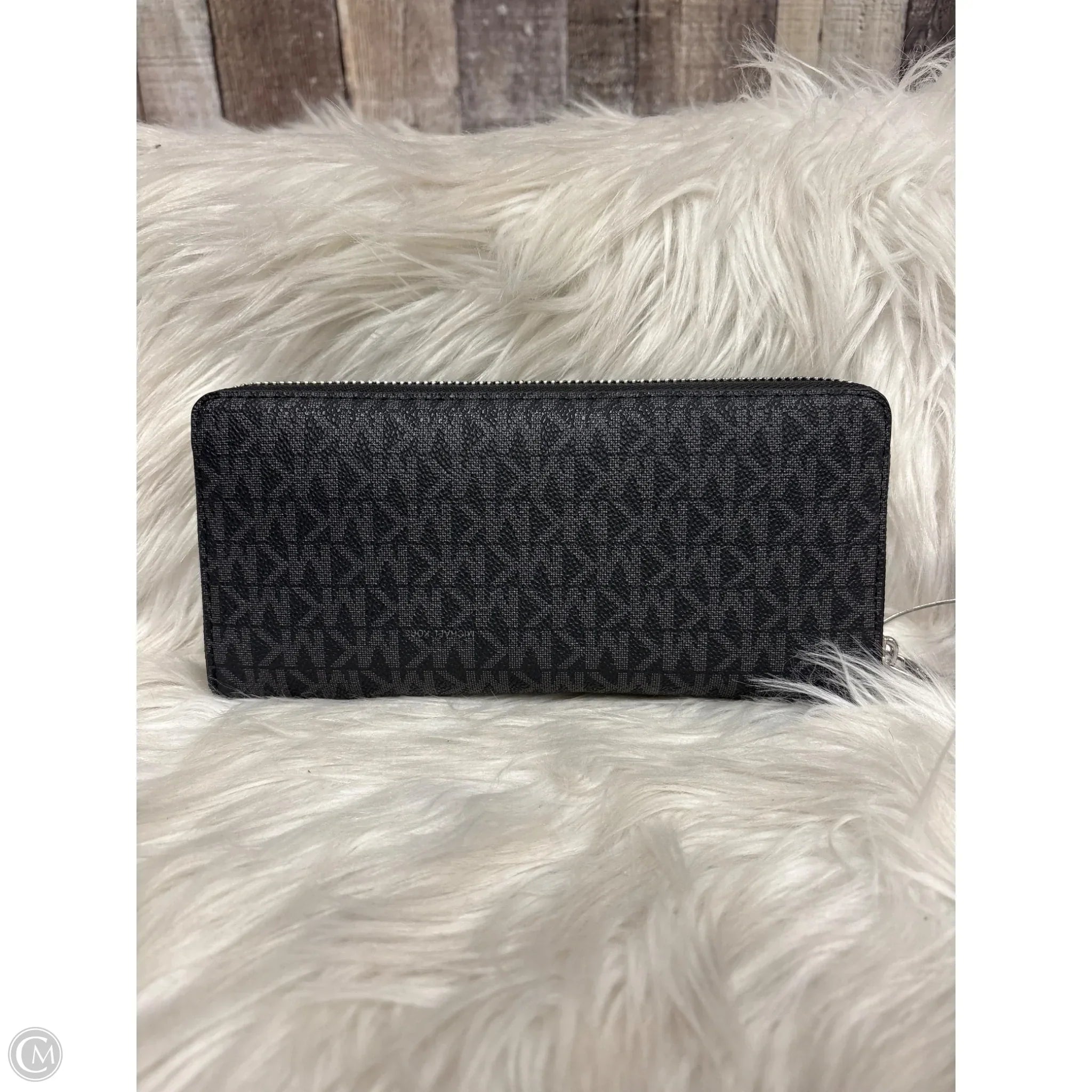 Wristlet Designer By Michael Kors, Size: Large