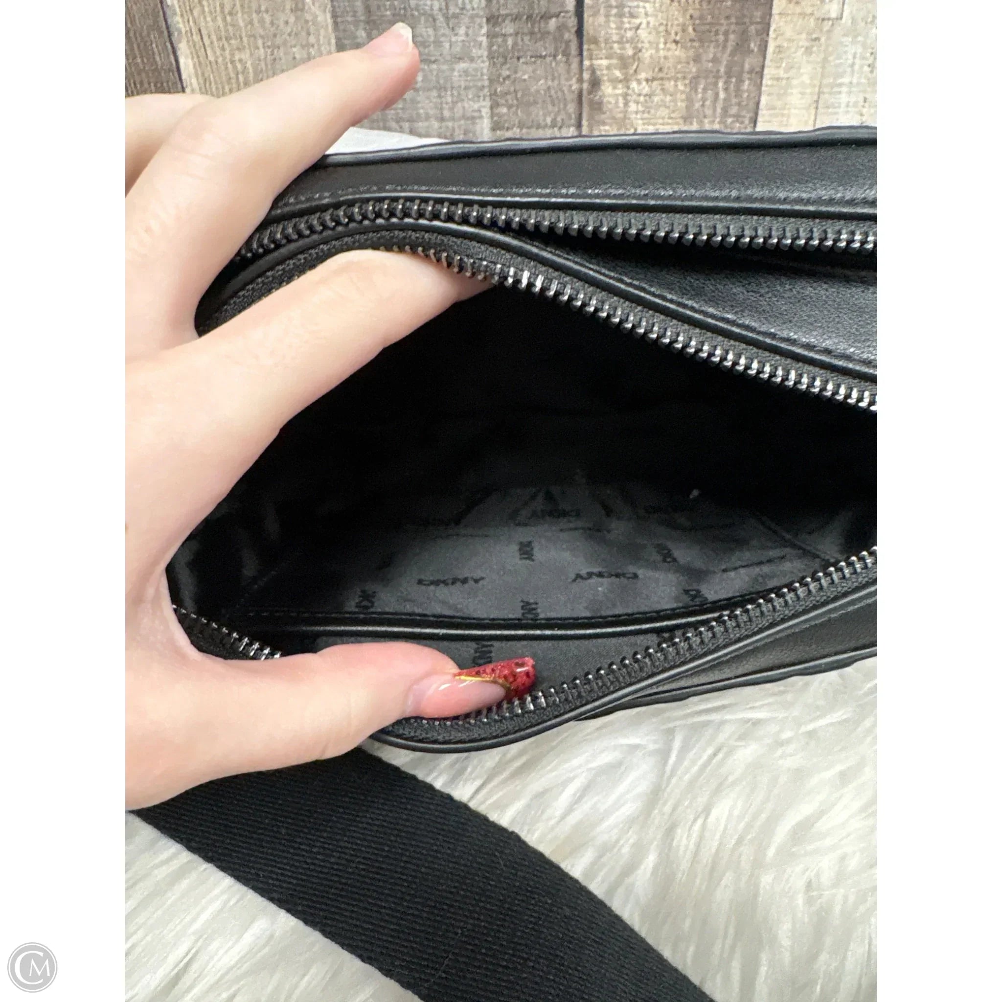 Crossbody By Dkny, Size: Medium