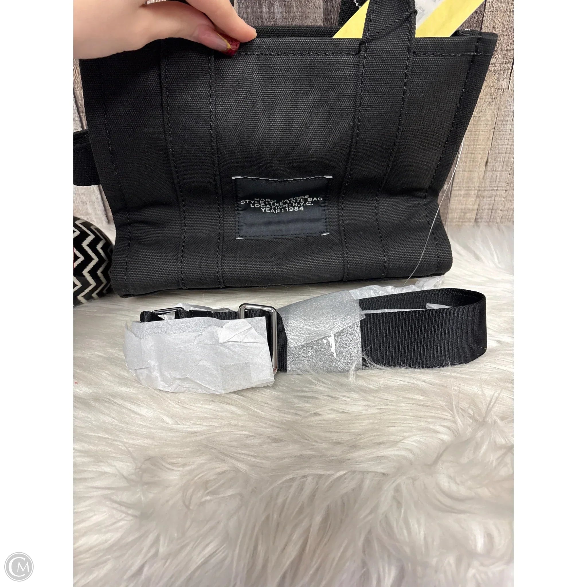 Tote Luxury Designer By Marc Jacobs, Size: Small