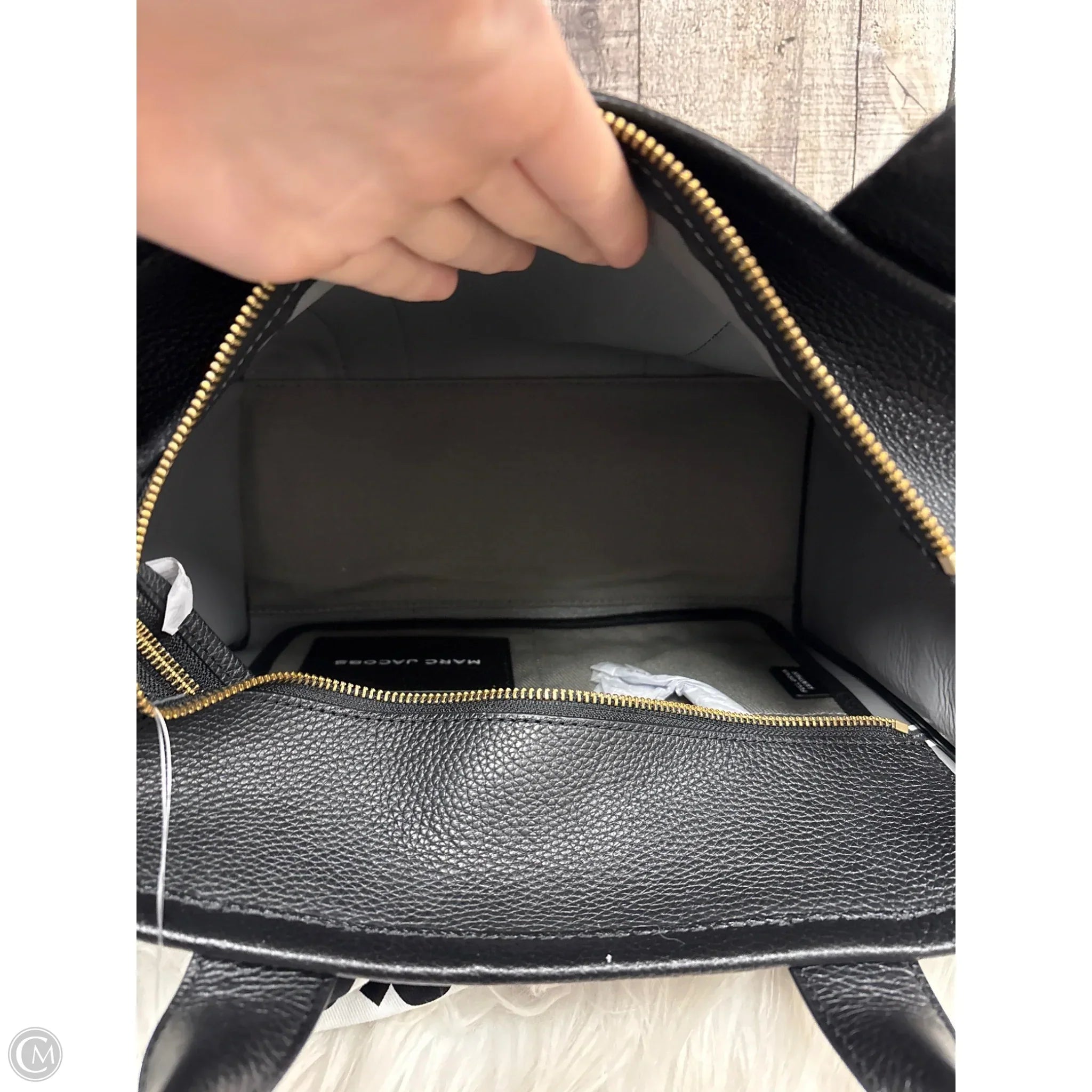 Tote Luxury Designer By Marc Jacobs, Size: Medium