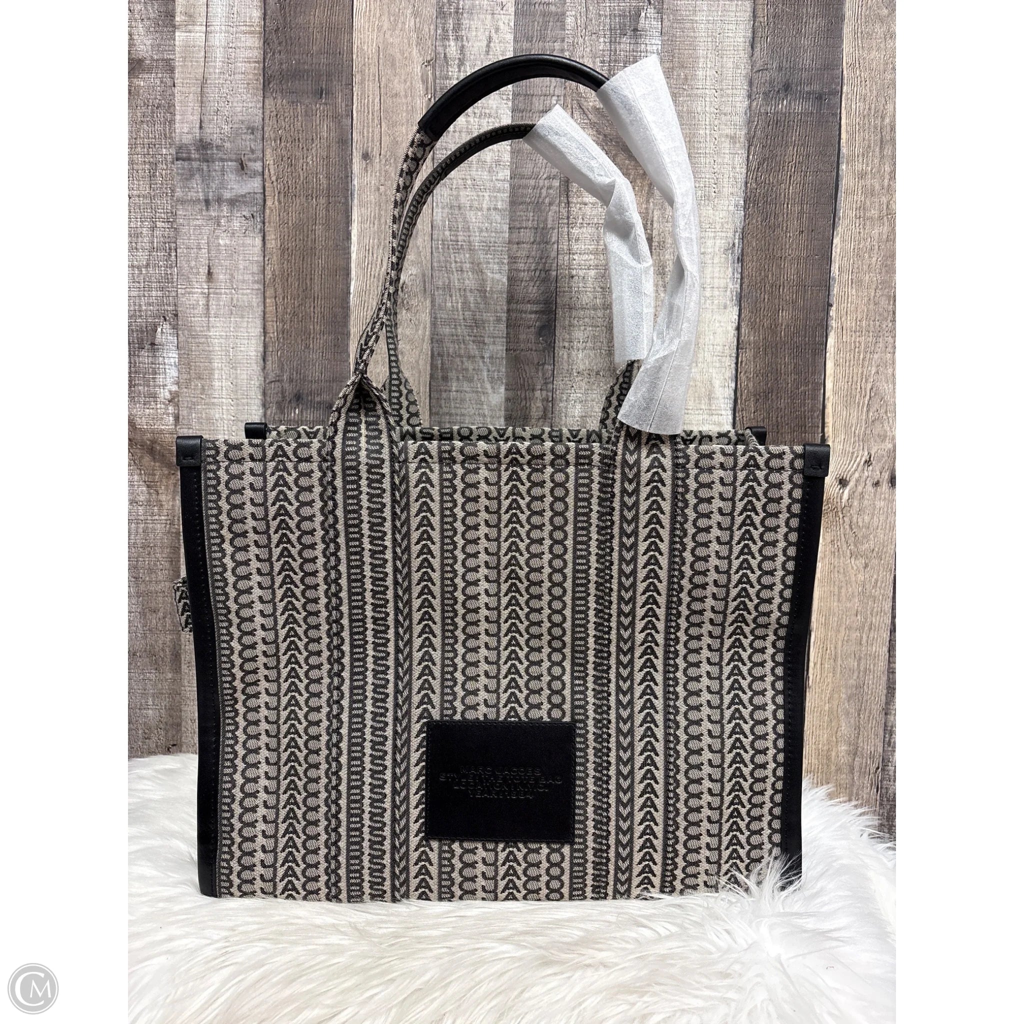 Tote Luxury Designer By Marc Jacobs, Size: Large