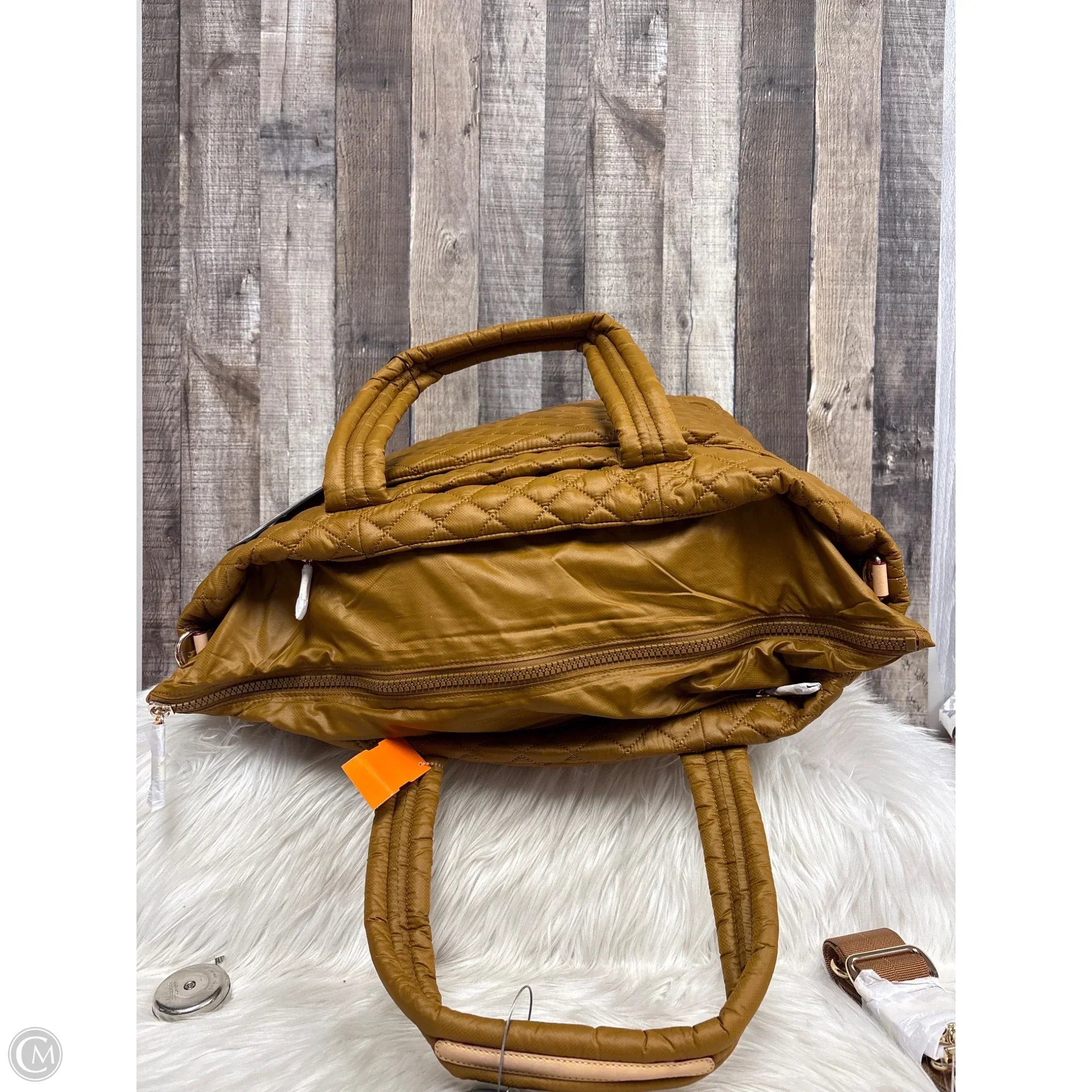 Crossbody By Mz Wallace, Size: Large
