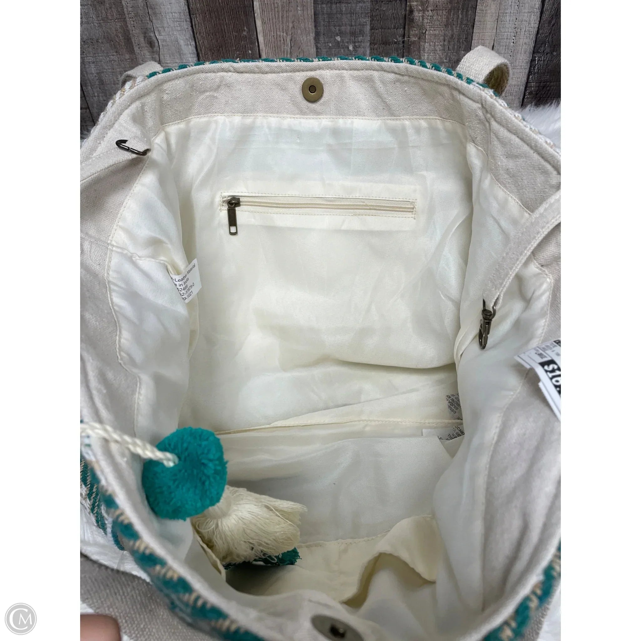 Tote By Cmf, Size: Large