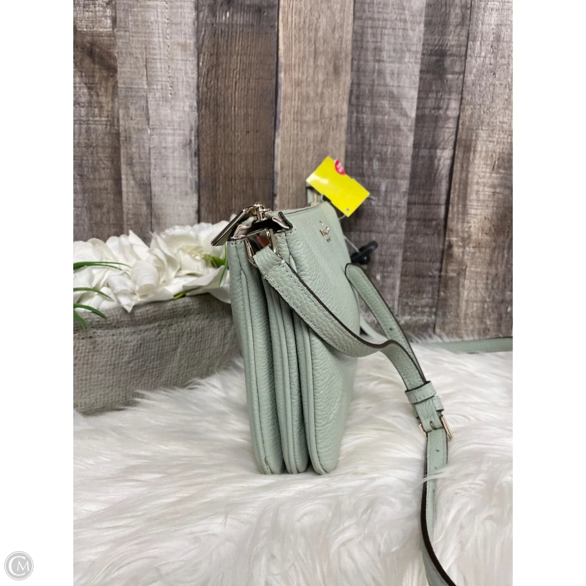 Crossbody Designer By Kate Spade, Size: Medium