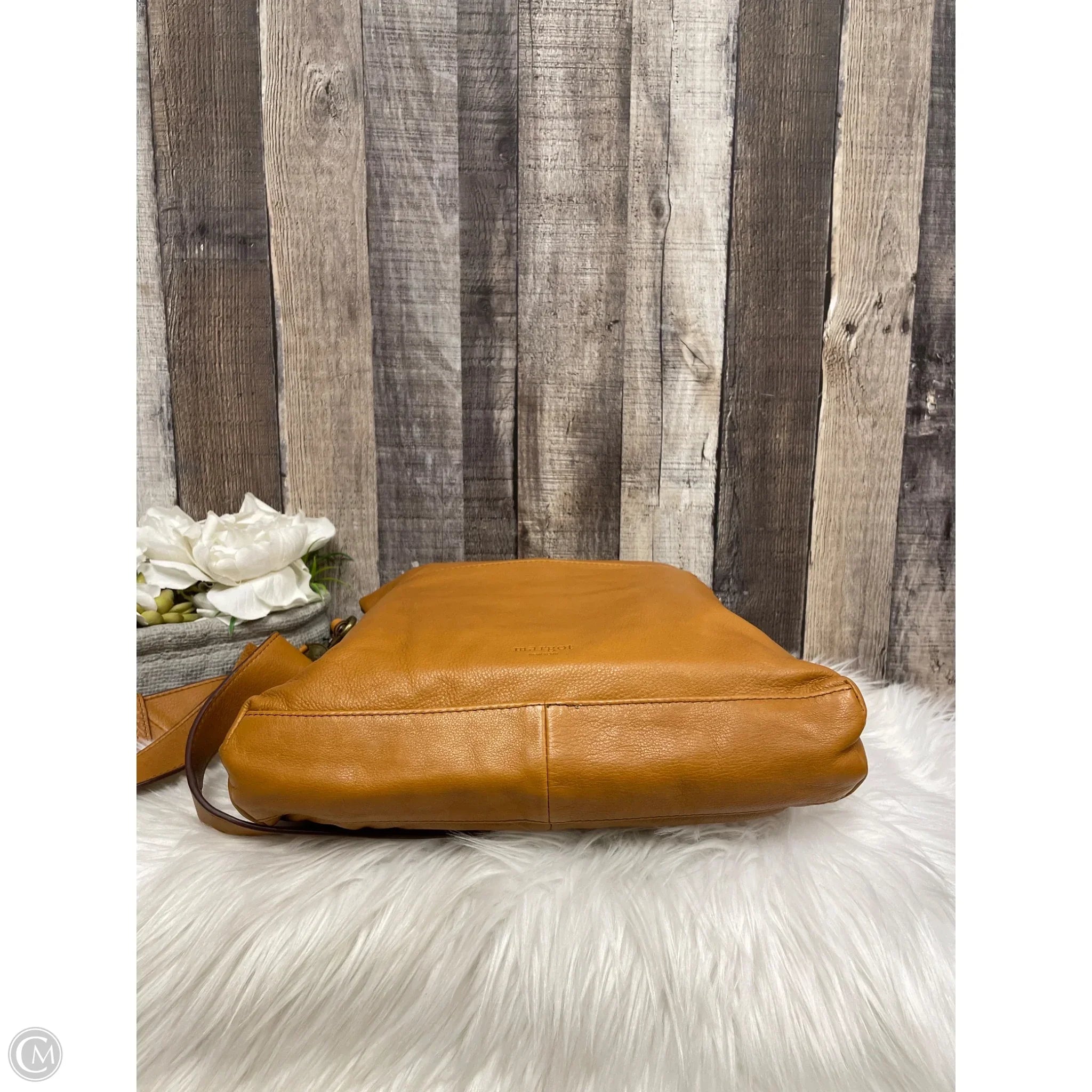 Crossbody Leather By Margot, Size: Large