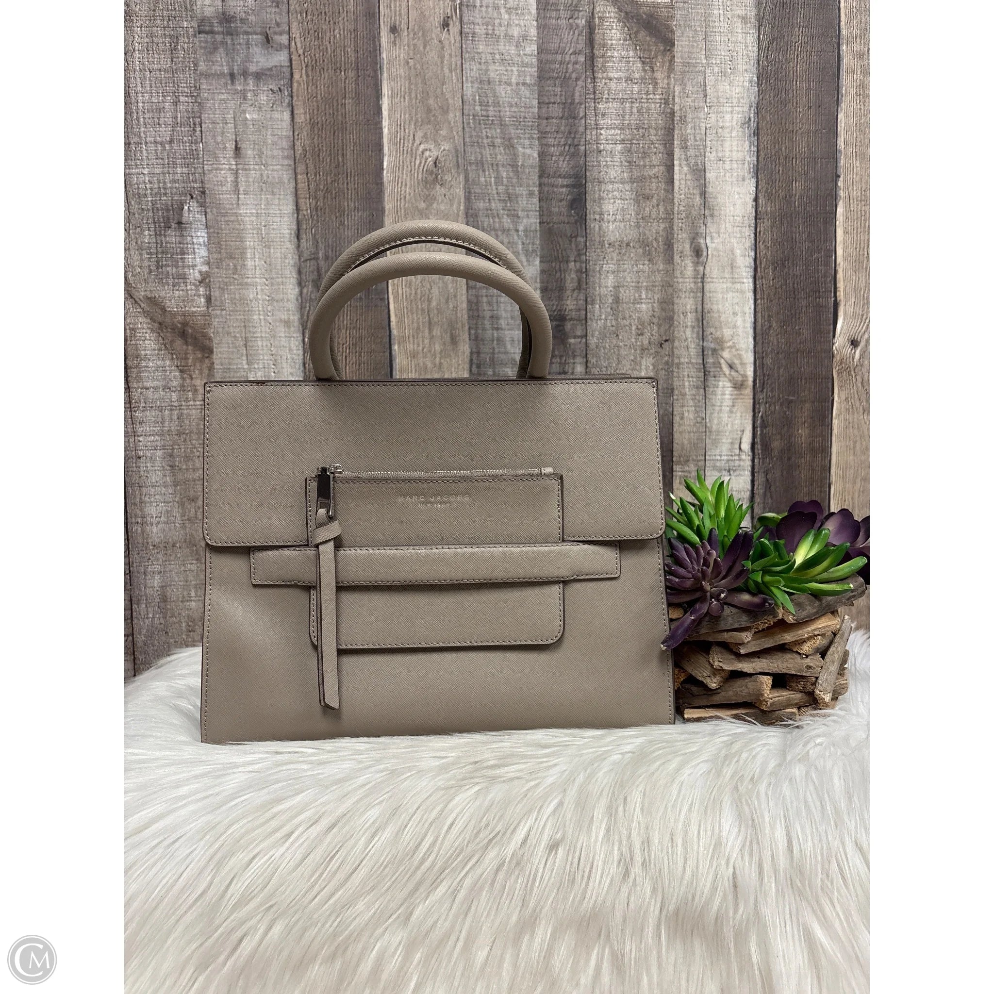 Handbag Luxury Designer By Marc Jacobs, Size: Large