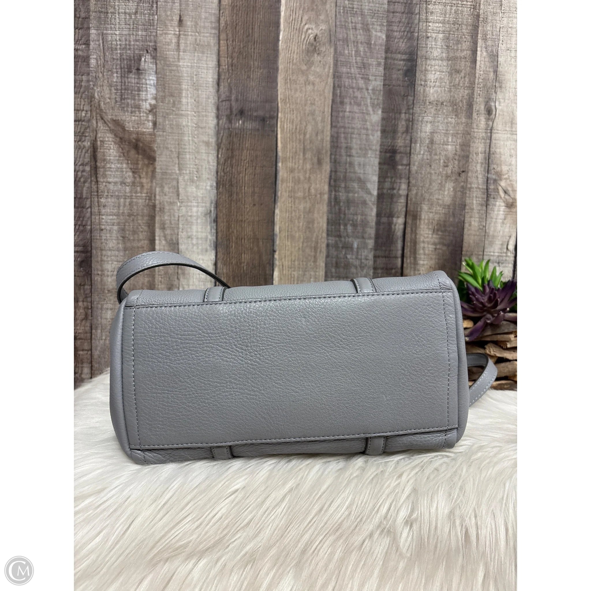 Handbag Luxury Designer By Marc Jacobs, Size: Medium