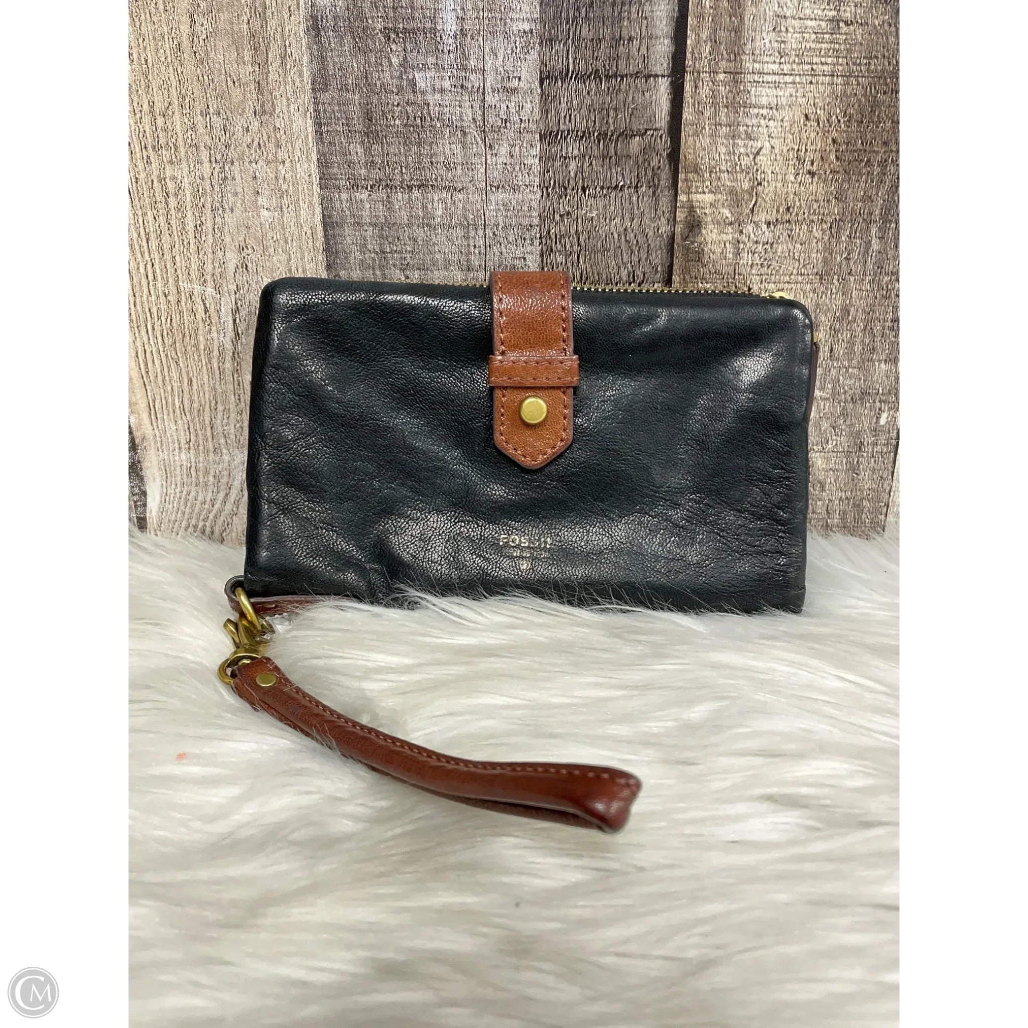 Wallet By Fossil, Size: Medium