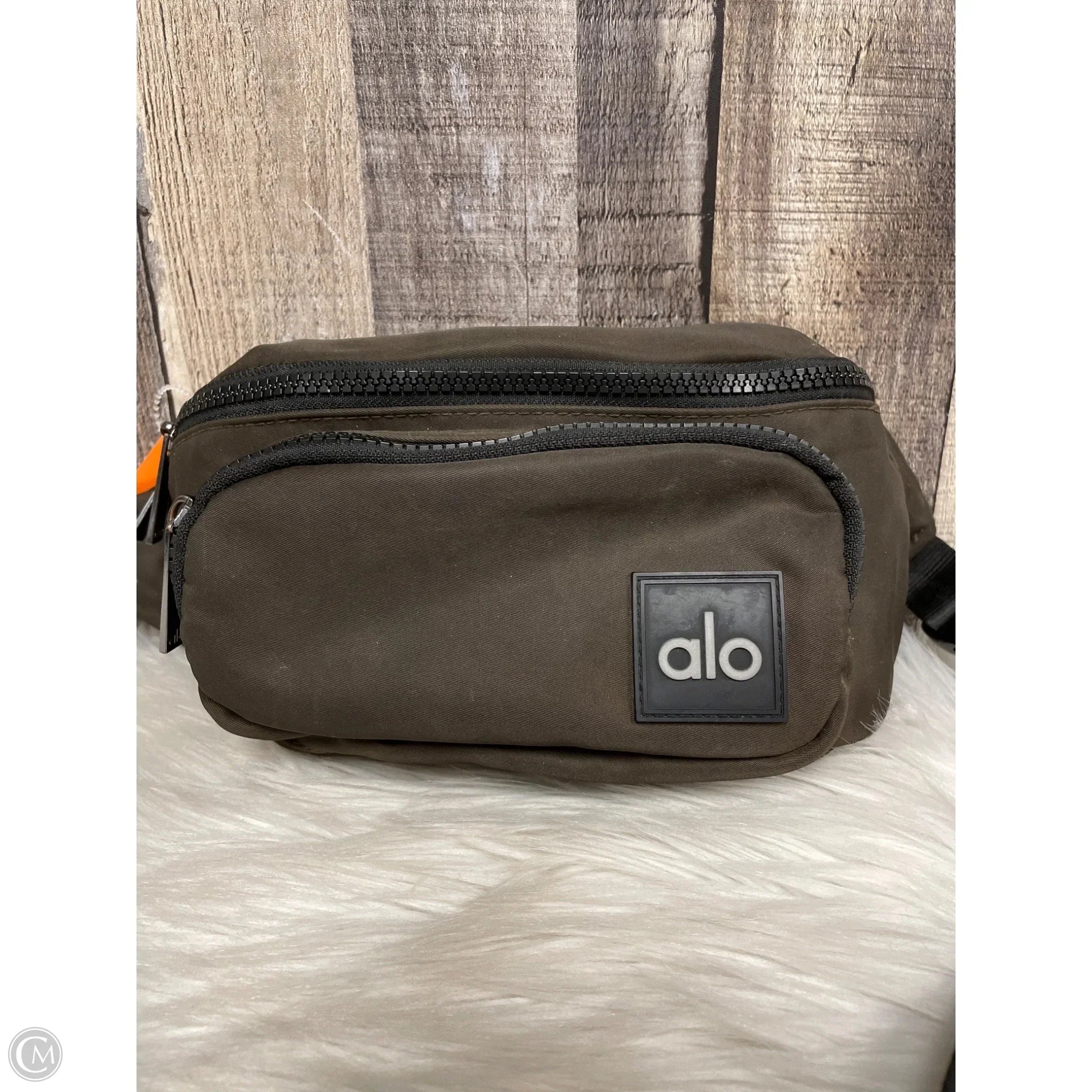 Belt Bag By Alo, Size: Medium