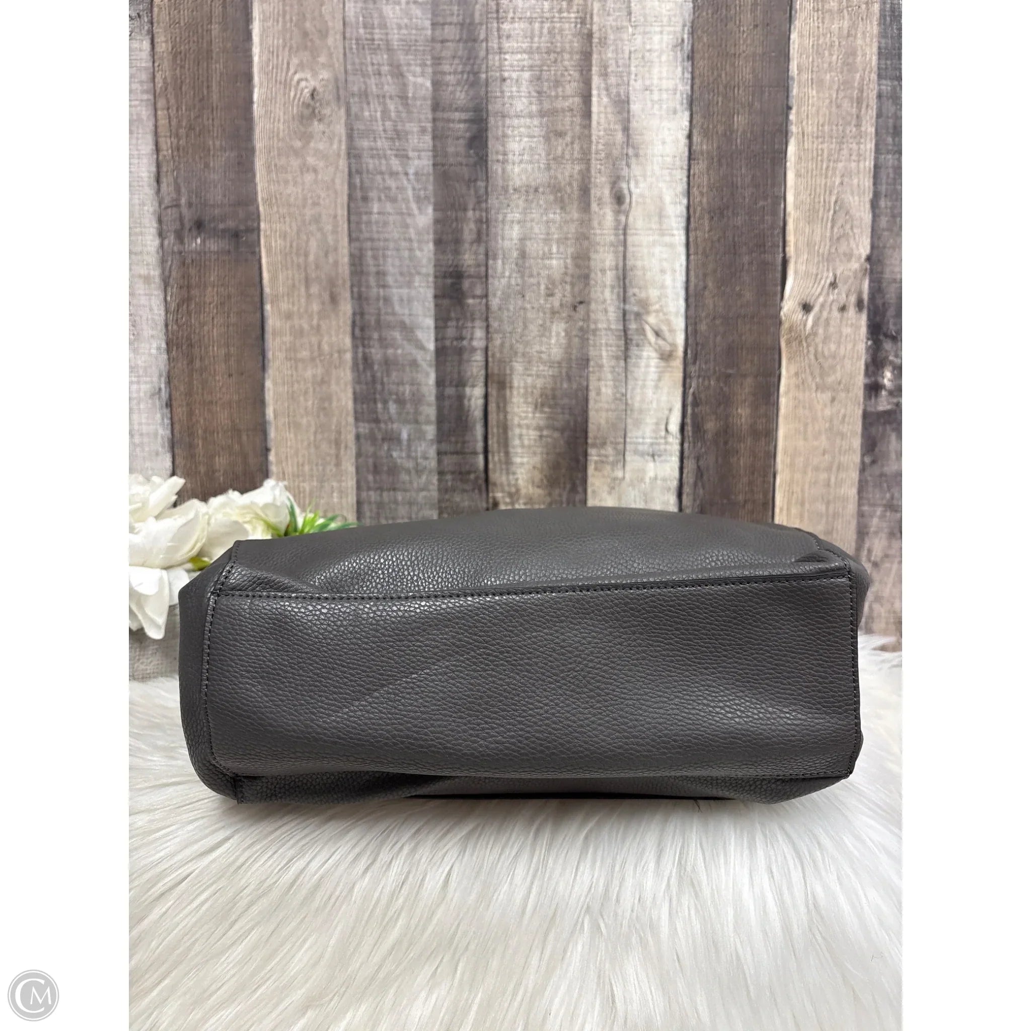Handbag By Charlie Paige, Size: Large