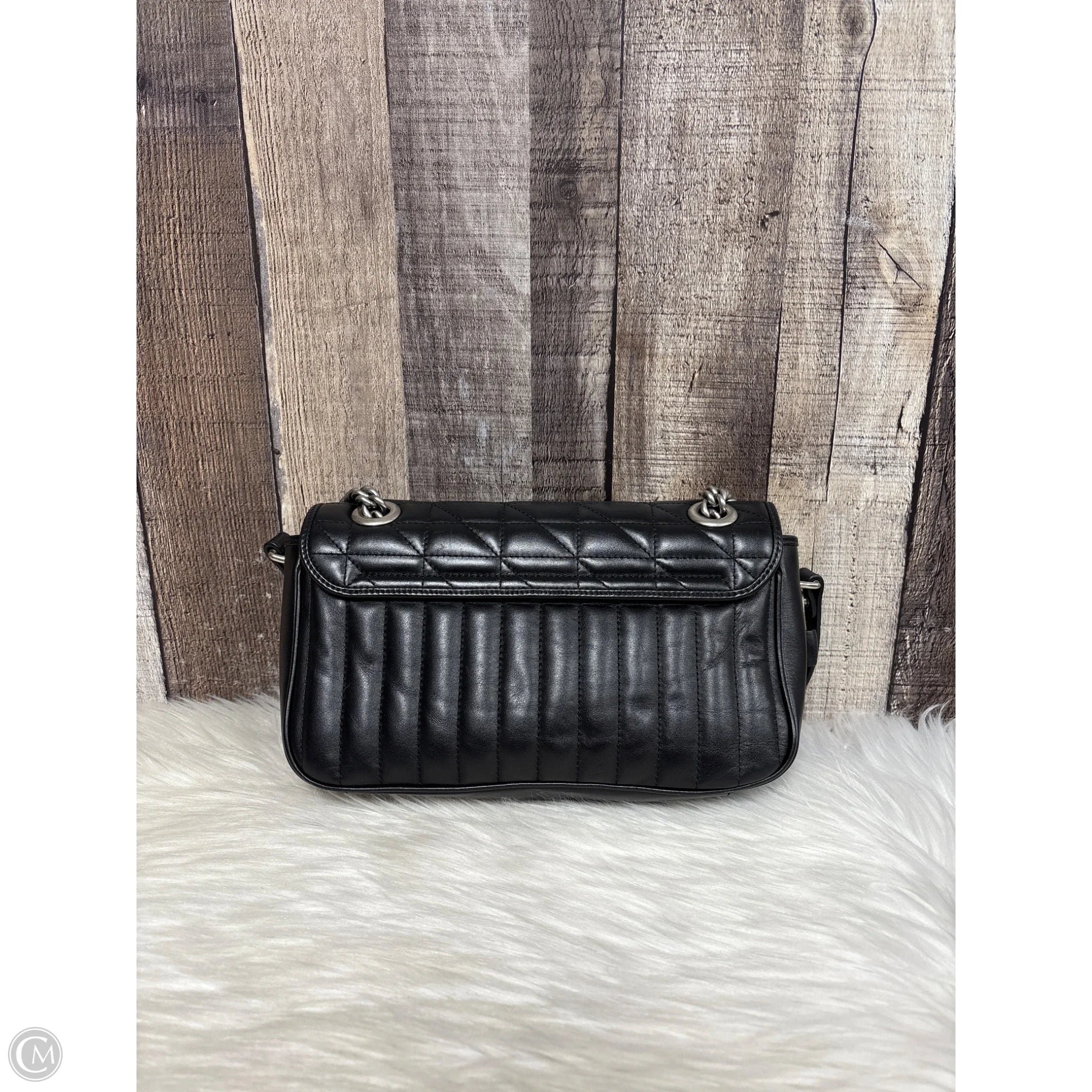 Crossbody Luxury Designer By Gucci, Size: Medium