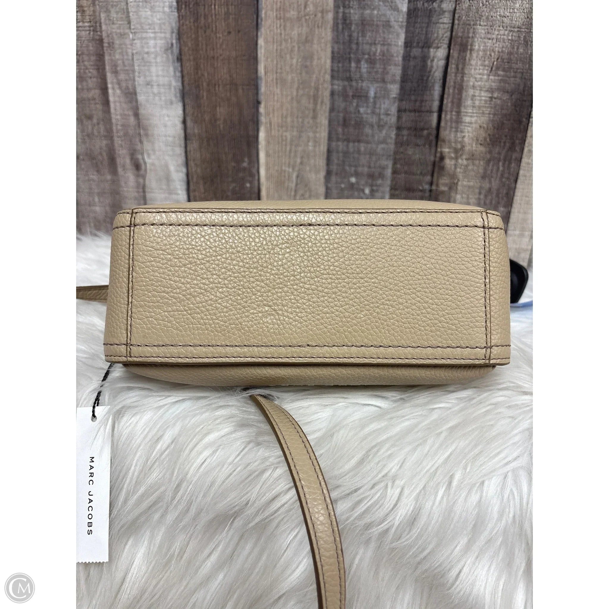 Crossbody Luxury Designer By Marc Jacobs, Size: Medium