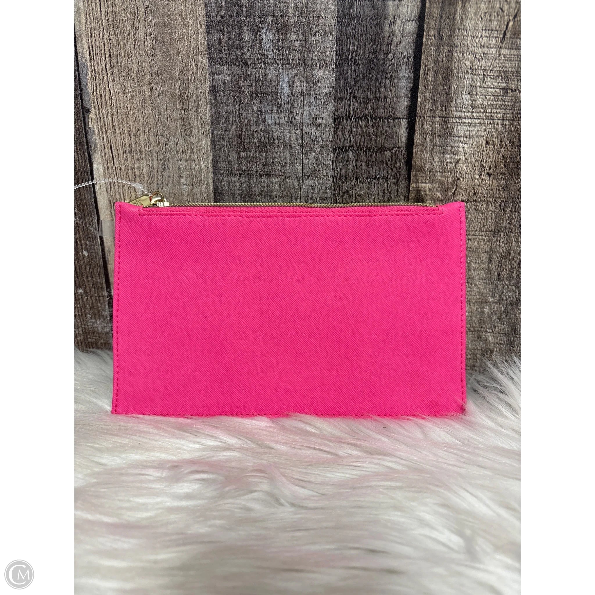 Wristlet By Betsey Johnson, Size: Medium