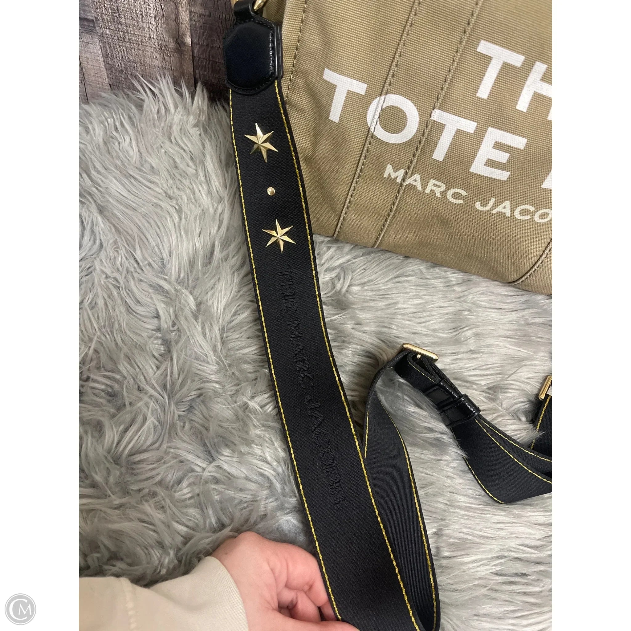 Crossbody Designer By Marc Jacobs, Size: Large