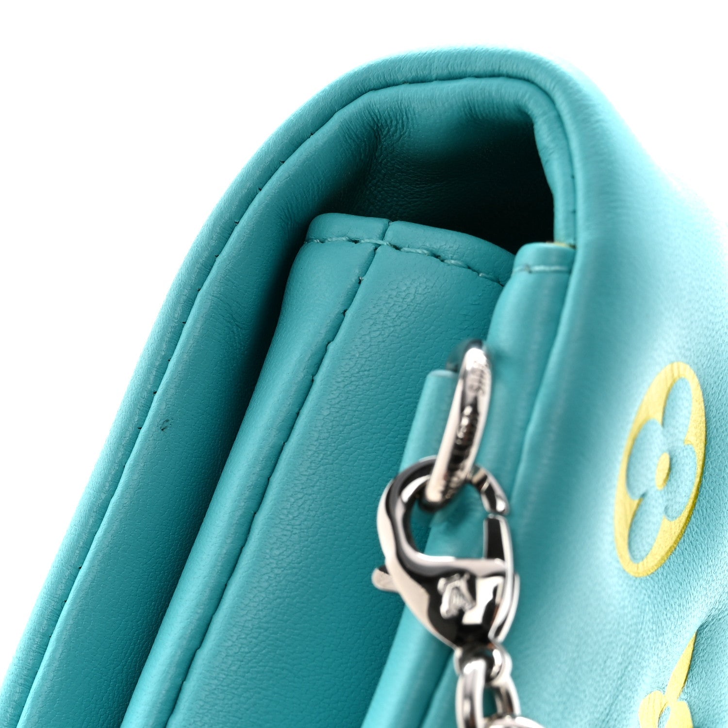 Lambskin Embossed Monogram Vuittamins Pochette Coussin Menthe Jaune