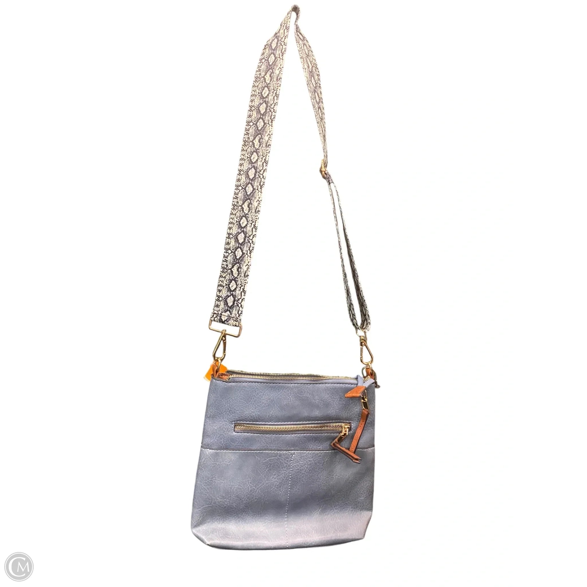 Crossbody By Clothes Mentor, Size: Medium