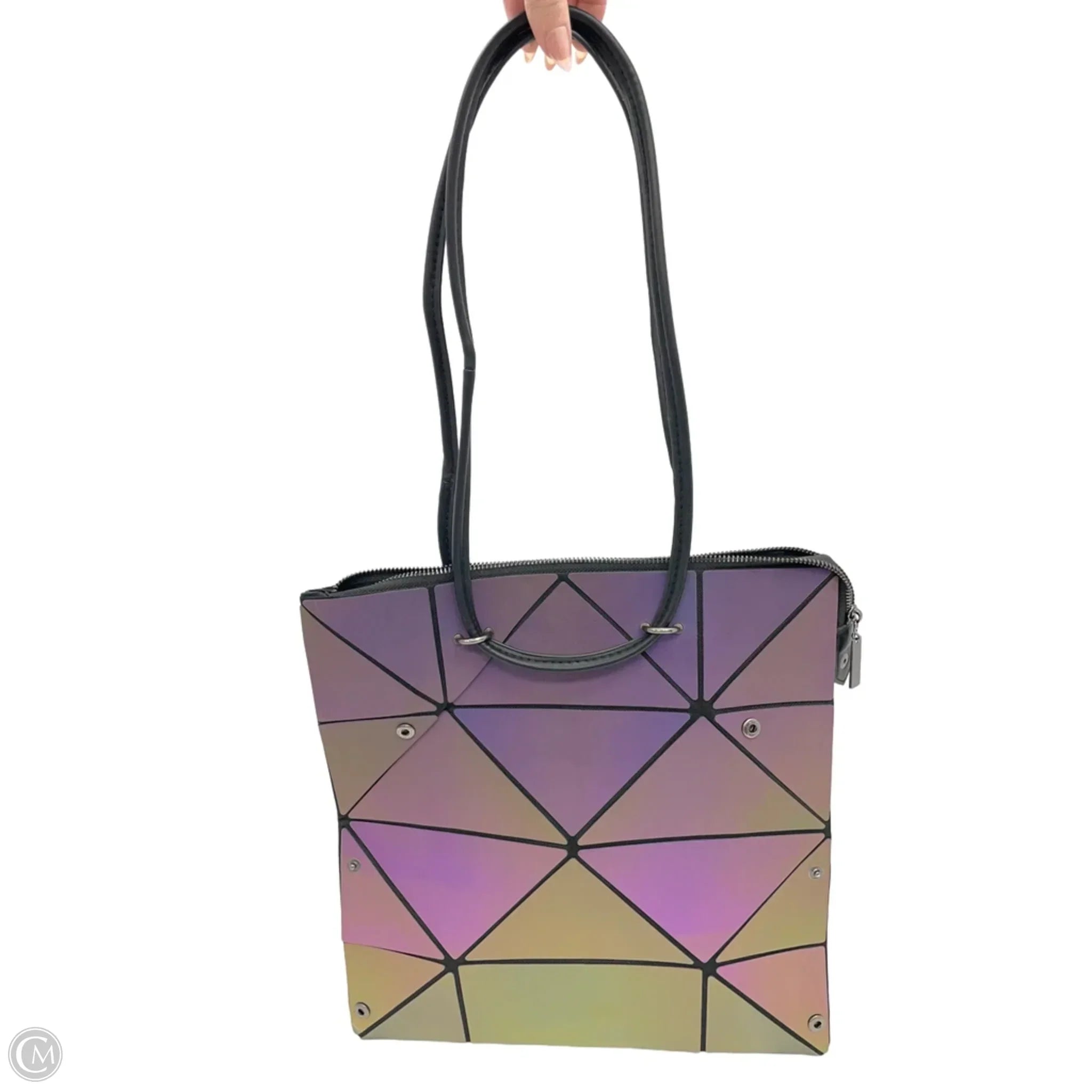 Handbag By Clothes Mentor, Size: Medium