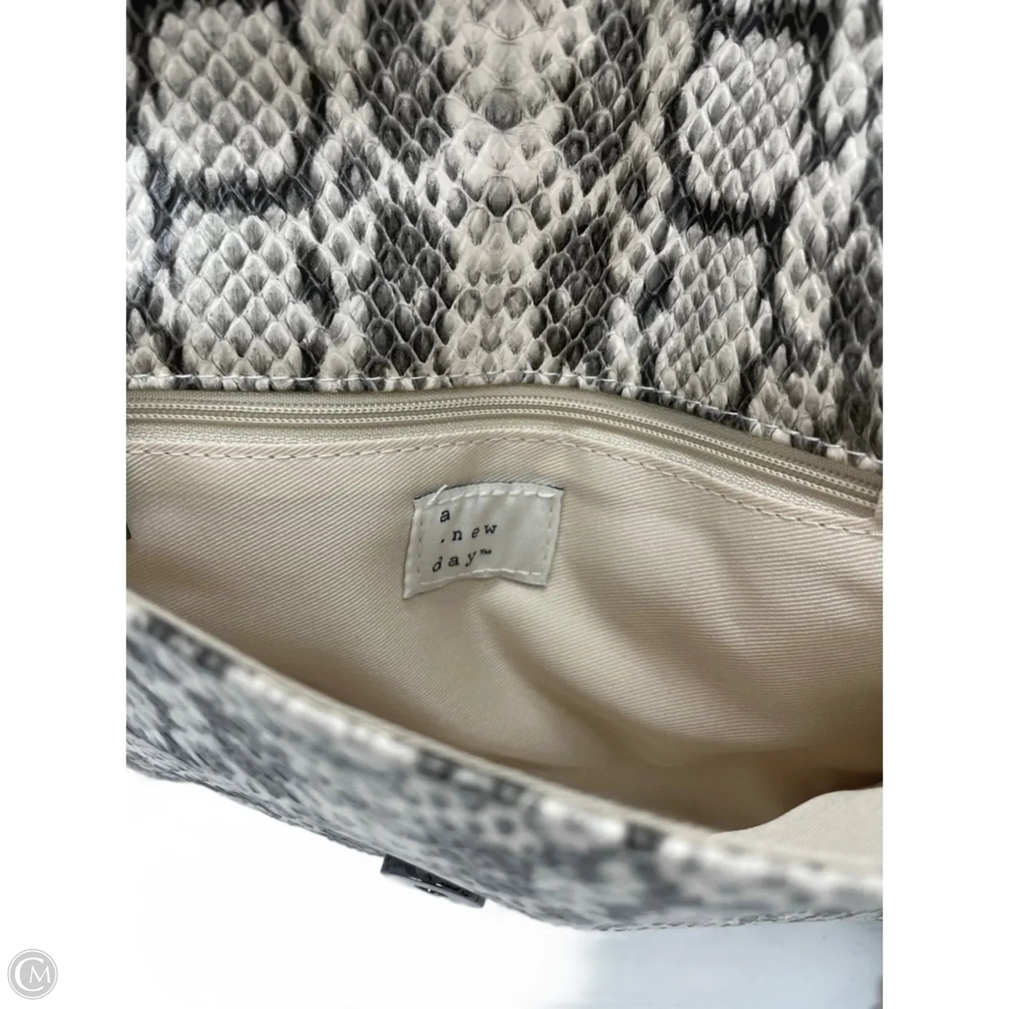Crossbody By A New Day, Size: Medium