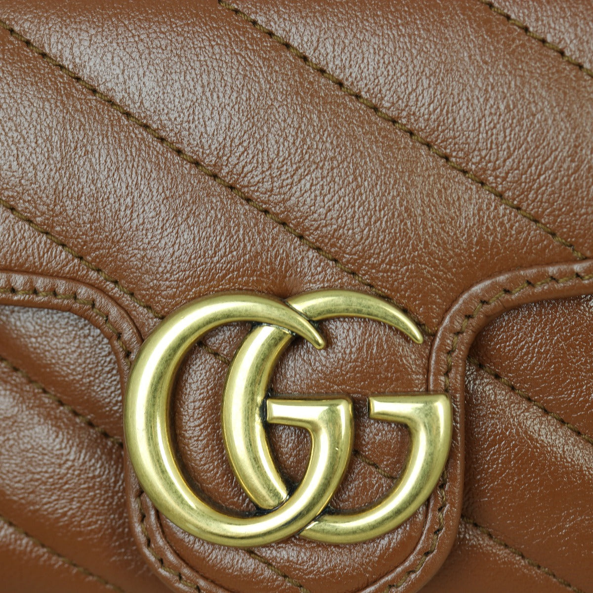 Gucci GG Marmont Super Mini Shoulder Bag