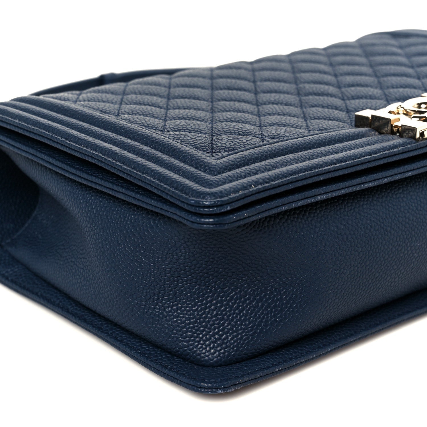 Caviar Quilted New Medium Boy Flap Blue