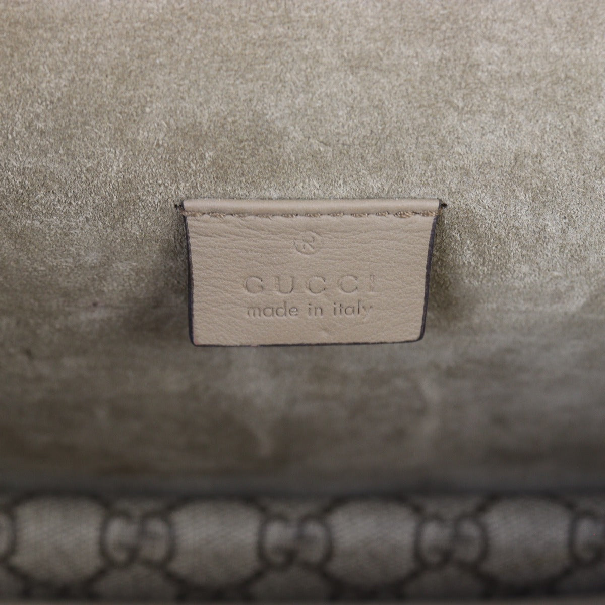 Gucci Dionysus GG Supreme Small Shoulder Bag