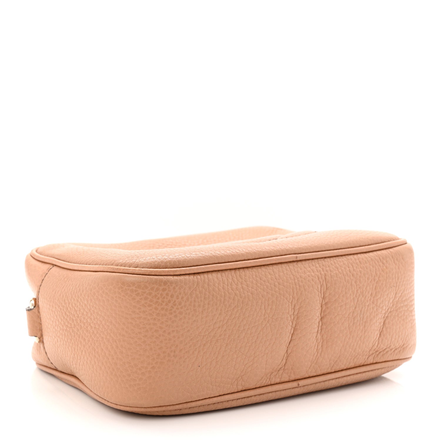 Pebbled Calfskin Small Soho Disco Bag Camelia
