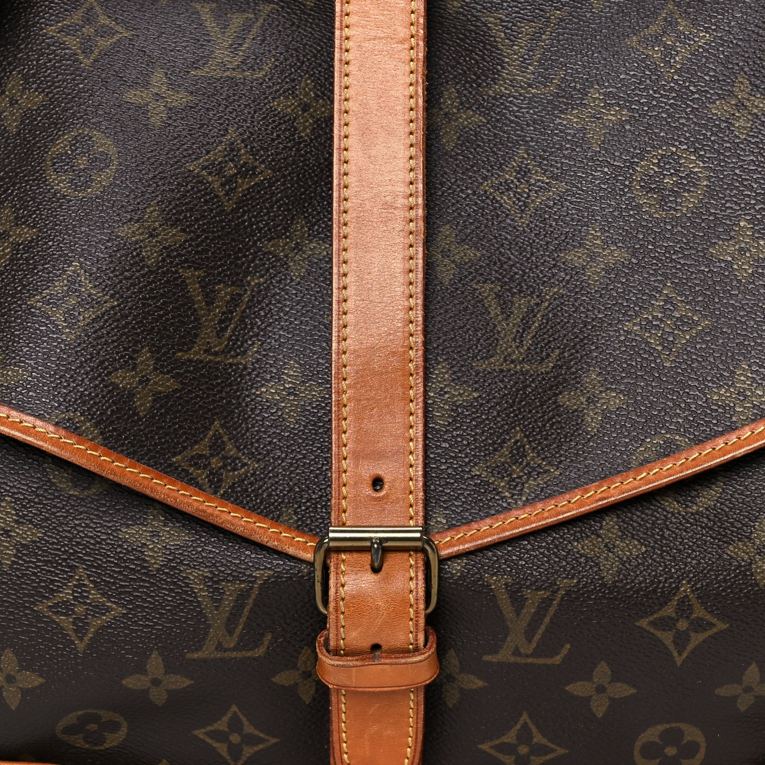 Monogram Saumur 35