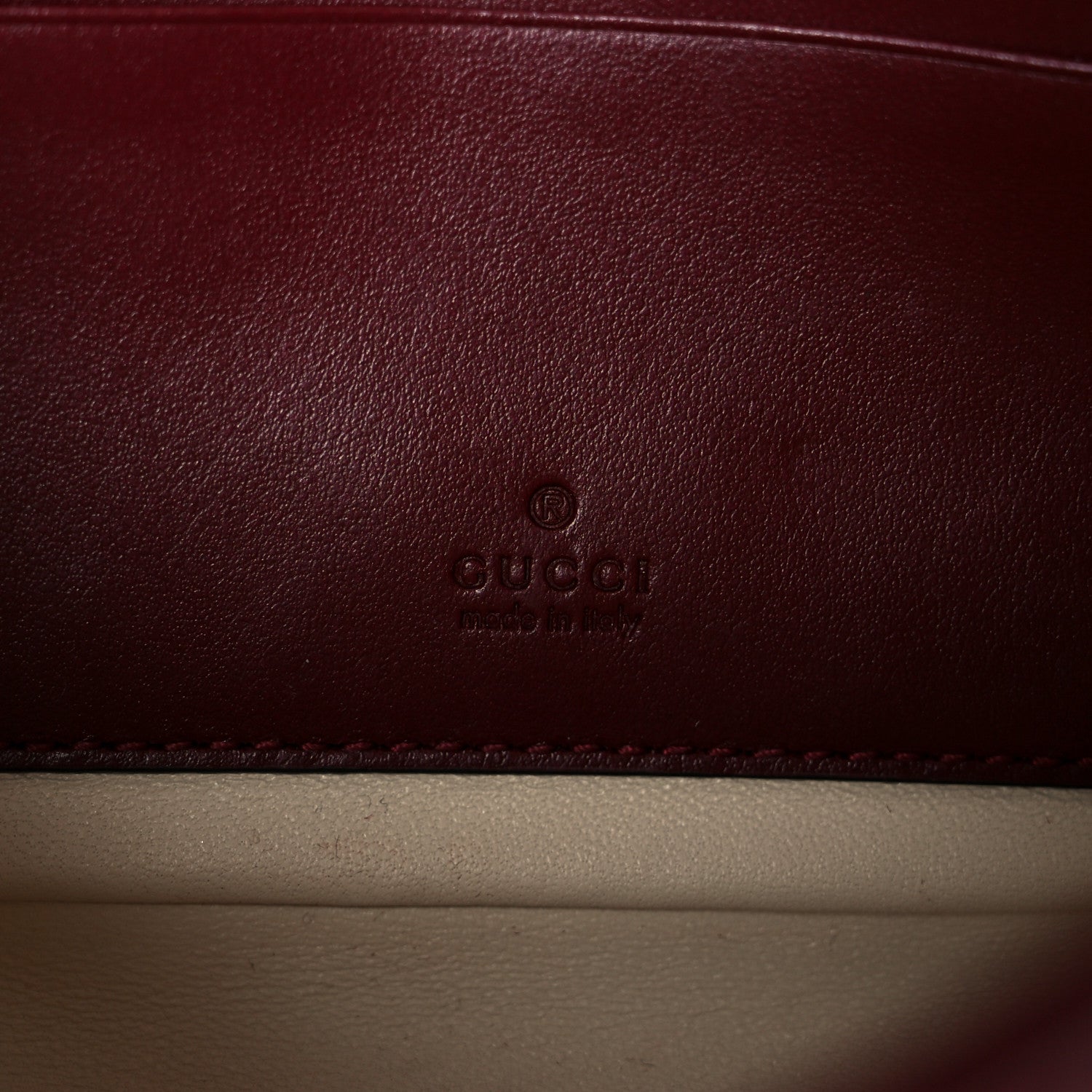 Calfskin Matelasse Mini GG Marmont Shoulder Bag With Card Holder Rosso Ancora