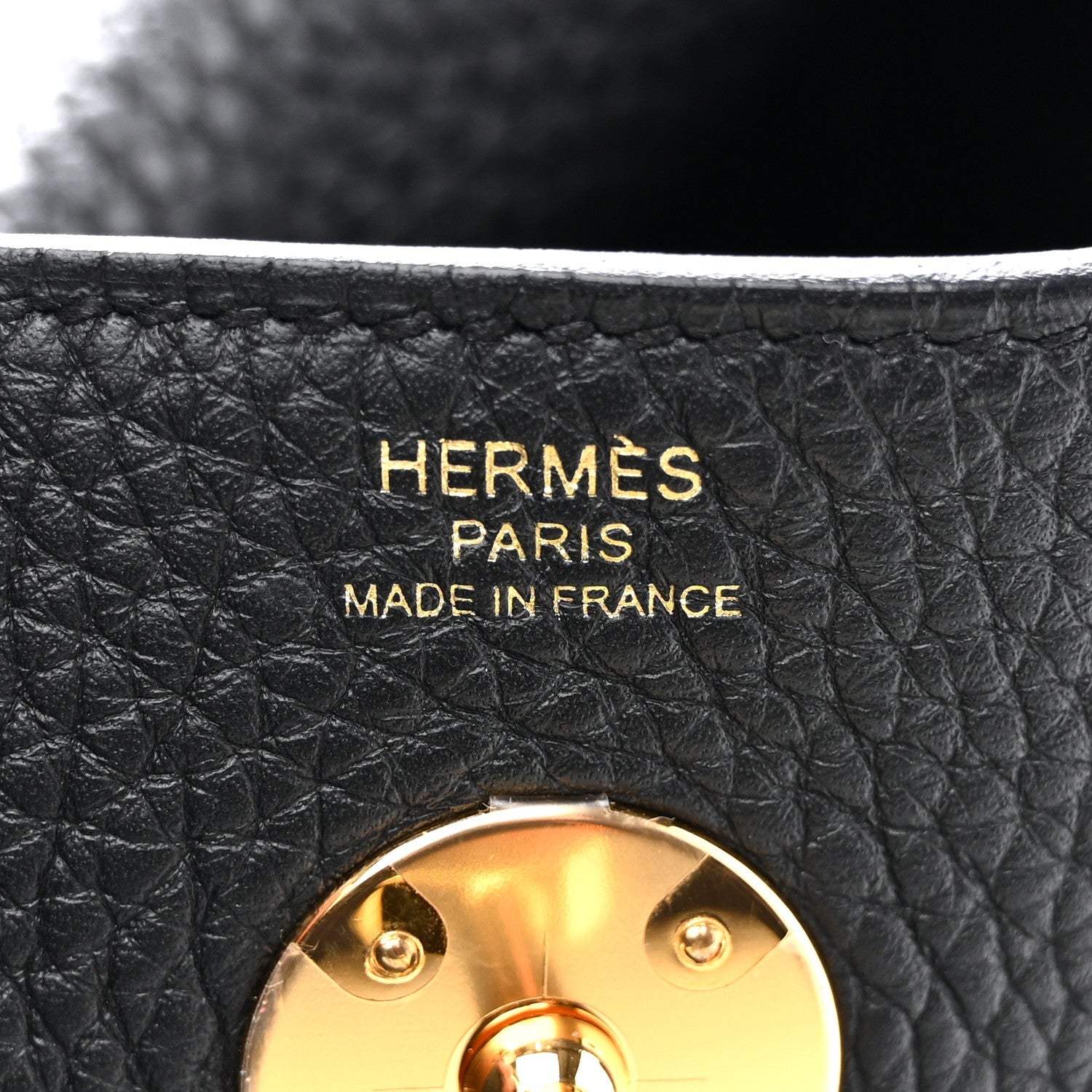 Taurillon Clemence Lindy 26 Black
