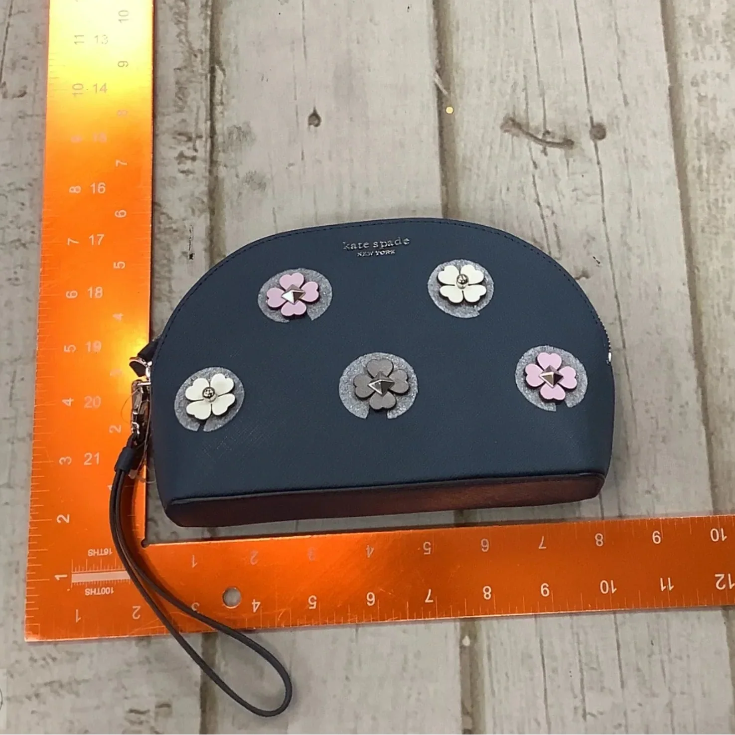 Wristlet Designer By Kate Spade, Size: Small