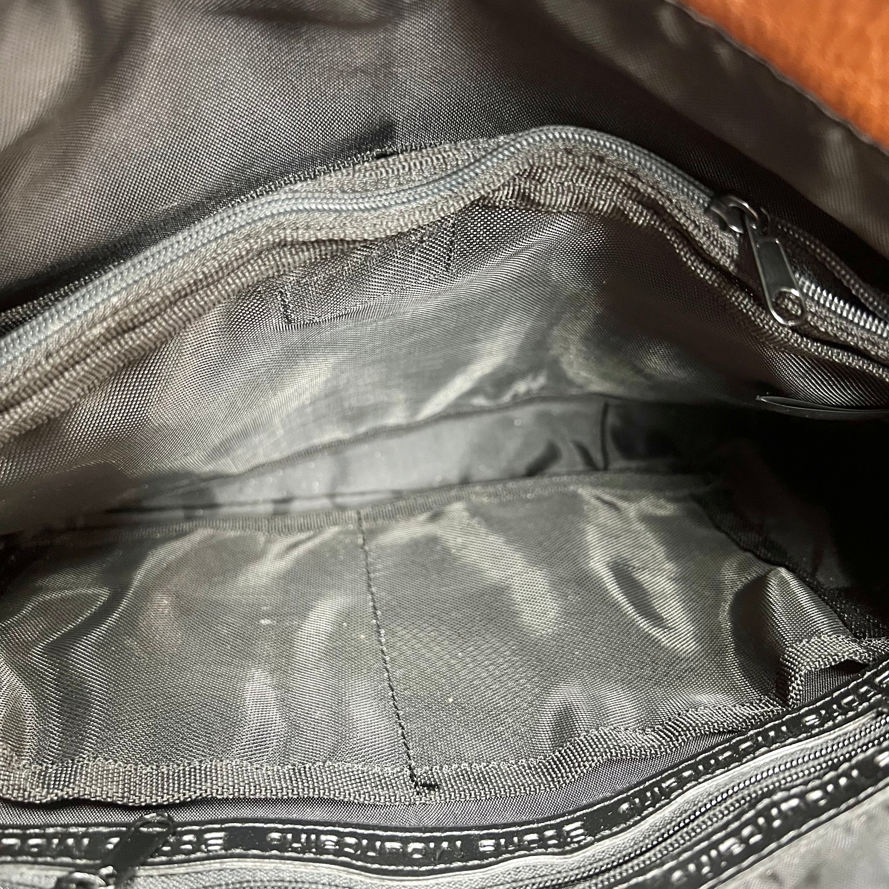Handbag By Stone Mountain, Size: Medium