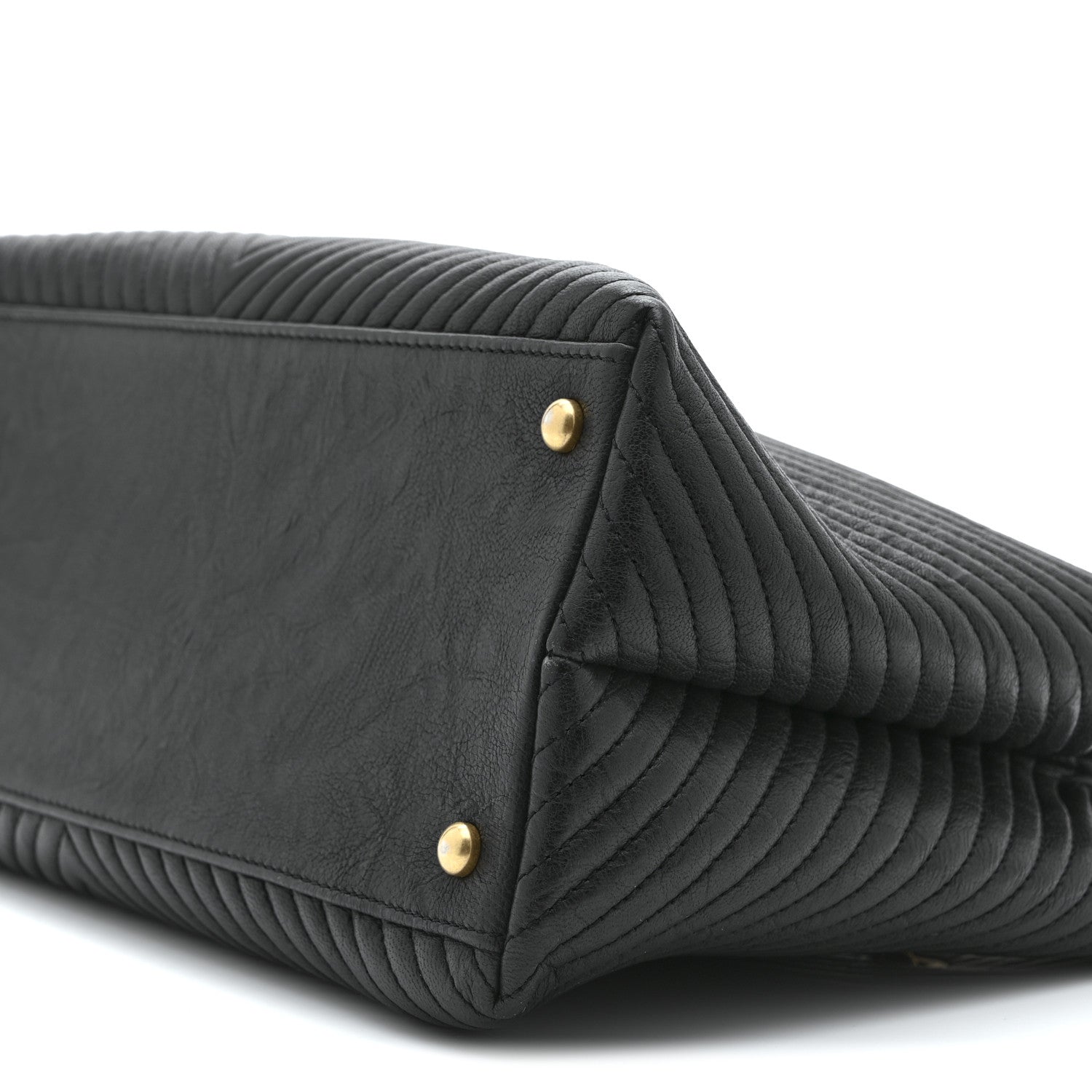 Wrinkled Lambskin Chevron Quilted Surpique Tote Black