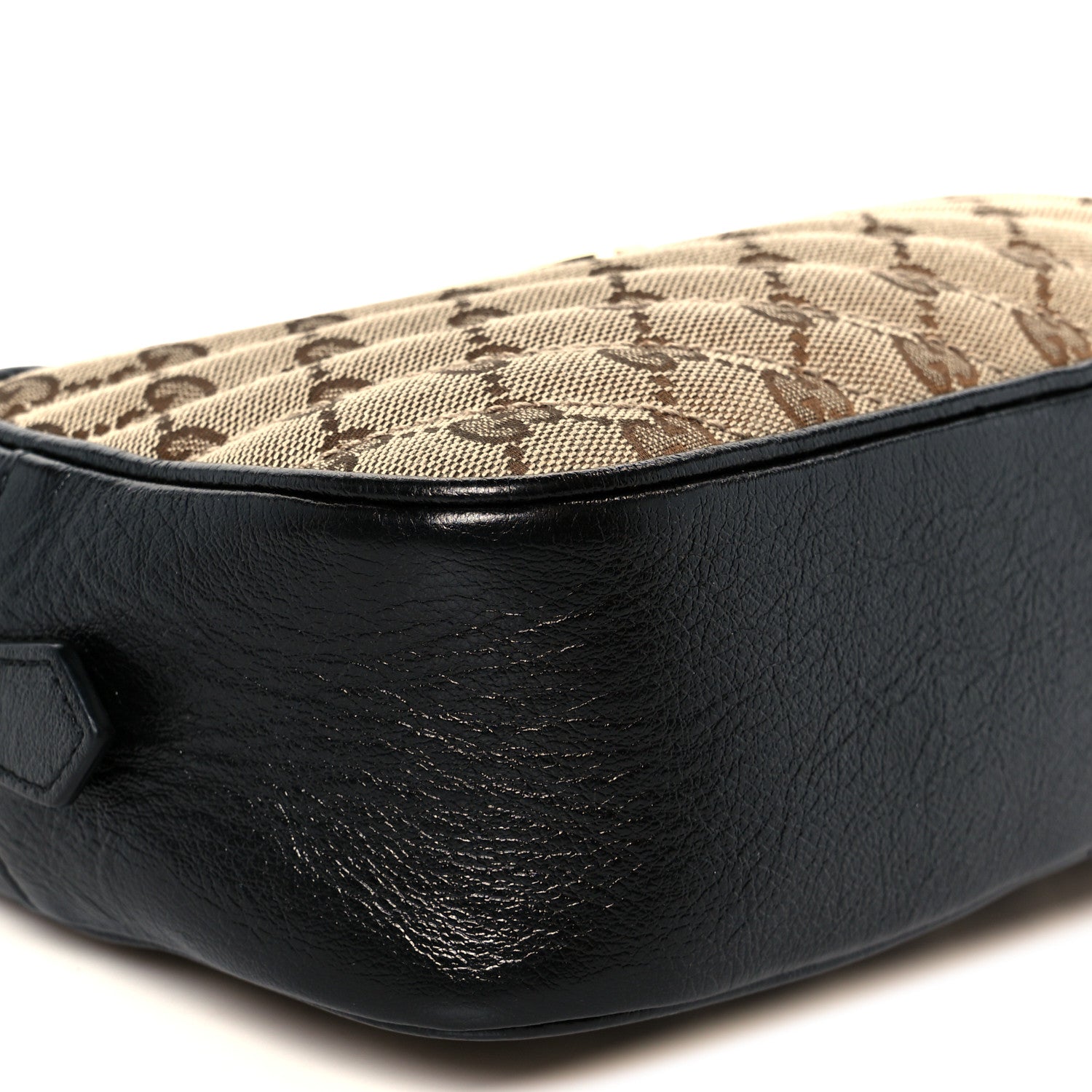 Monogram Matelasse Diagonal Small GG Marmont Chain Shoulder Bag Beige Black