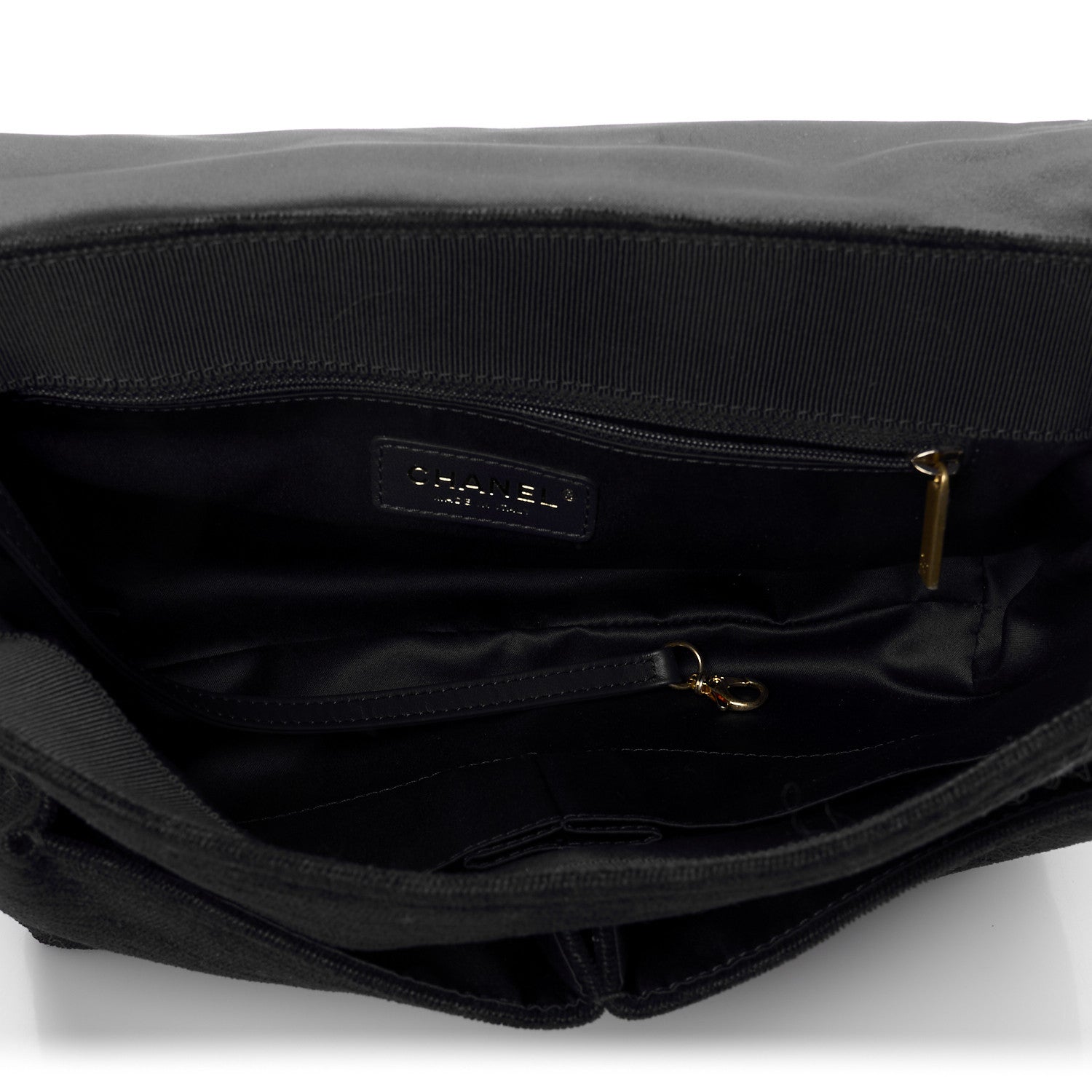 Wool Velvet Quilted Parisian Stroll Messenger Navy