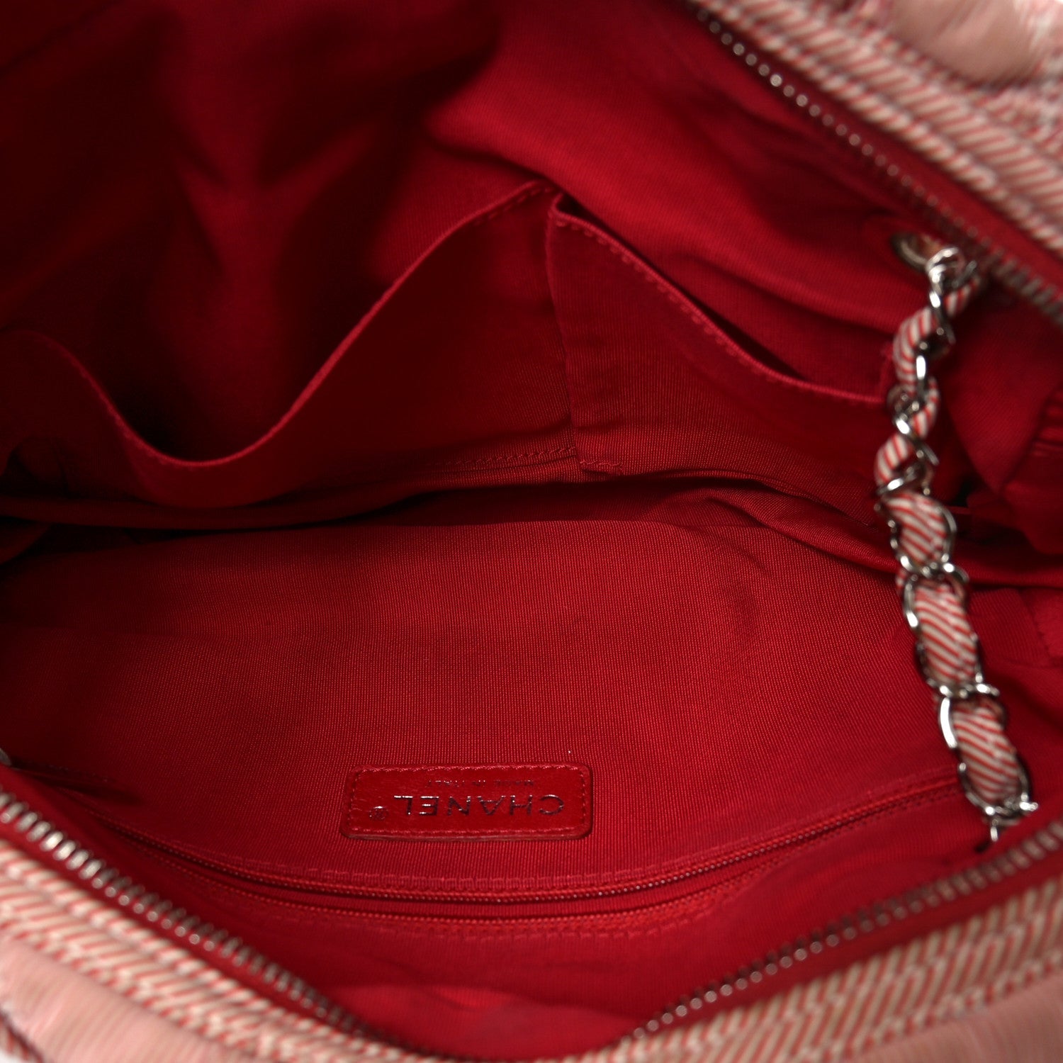 Nylon Bubble Quilt Shoulder Bag Red White